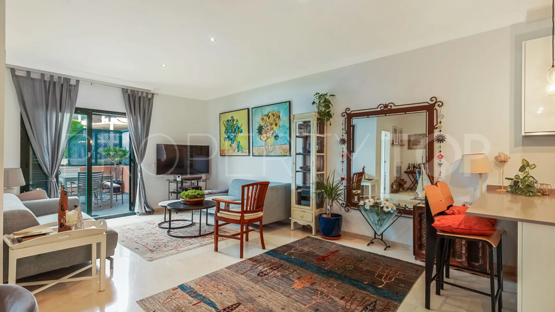 Buy Elviria duplex with 3 bedrooms