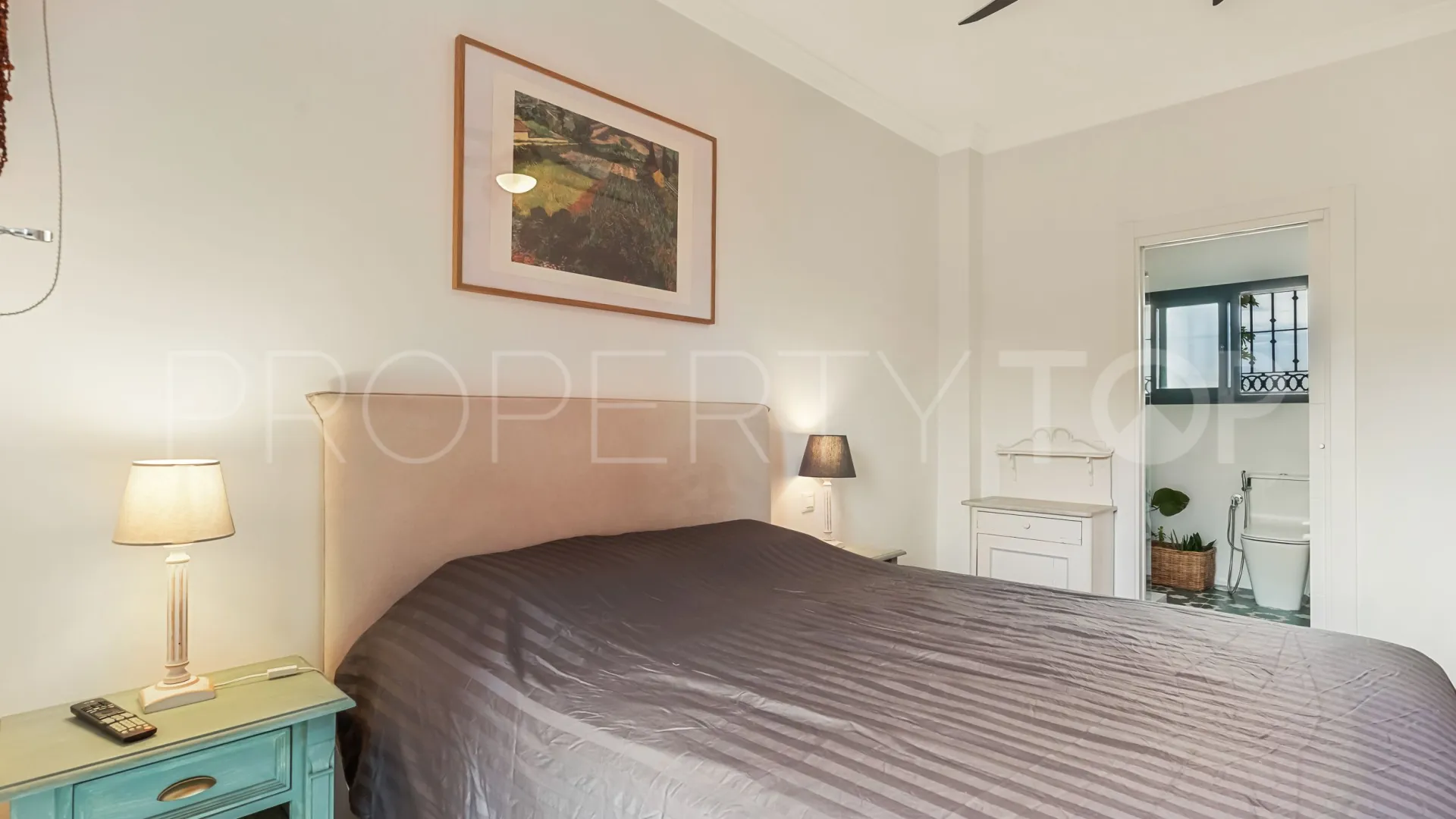 Buy Elviria duplex with 3 bedrooms