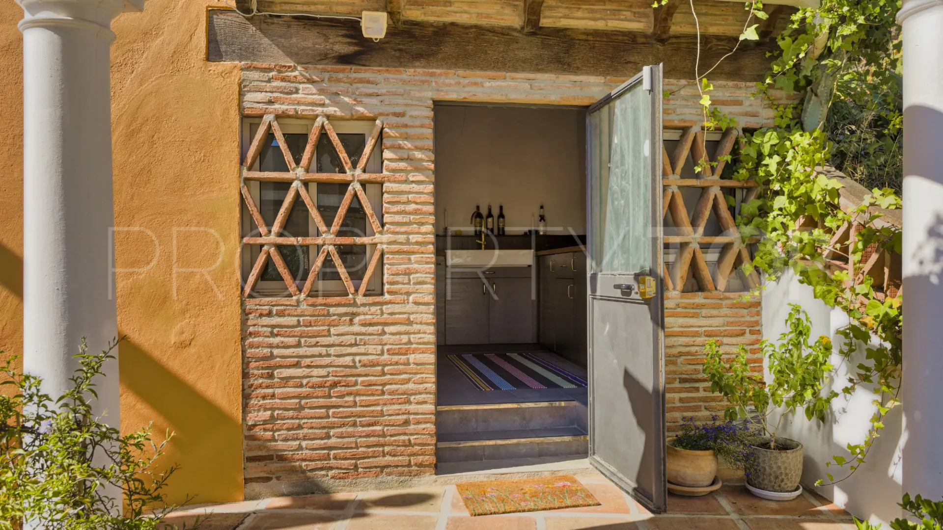 For sale villa in Torremuelle with 5 bedrooms