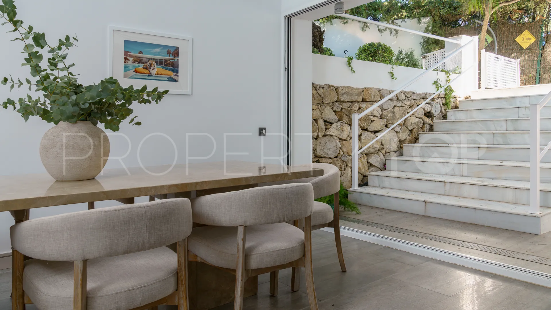 Villa en venta de 6 dormitorios en Nueva Andalucia