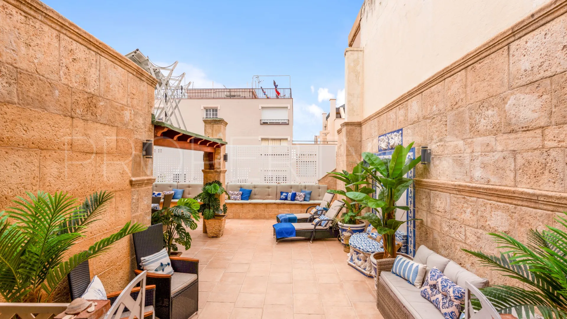 3 bedrooms penthouse for sale in Marbella Centro