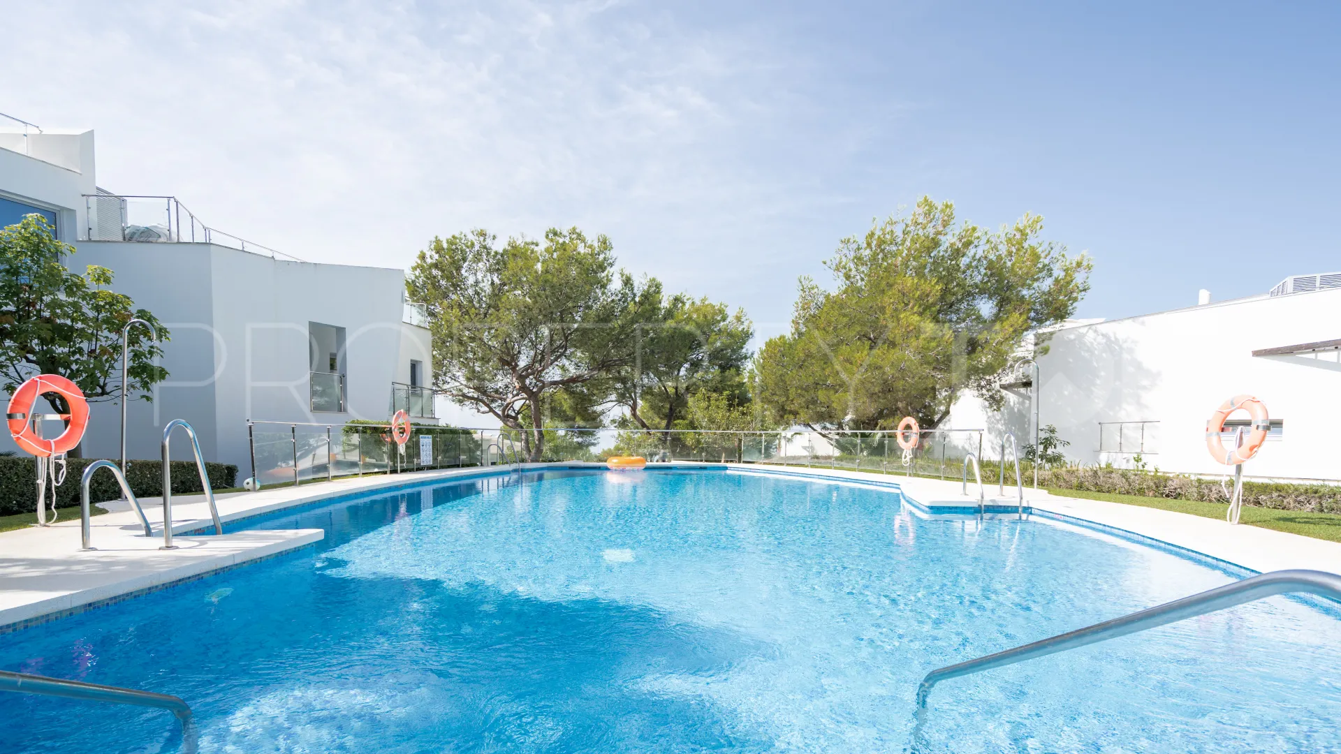 Semi detached villa in Meisho Hills for sale