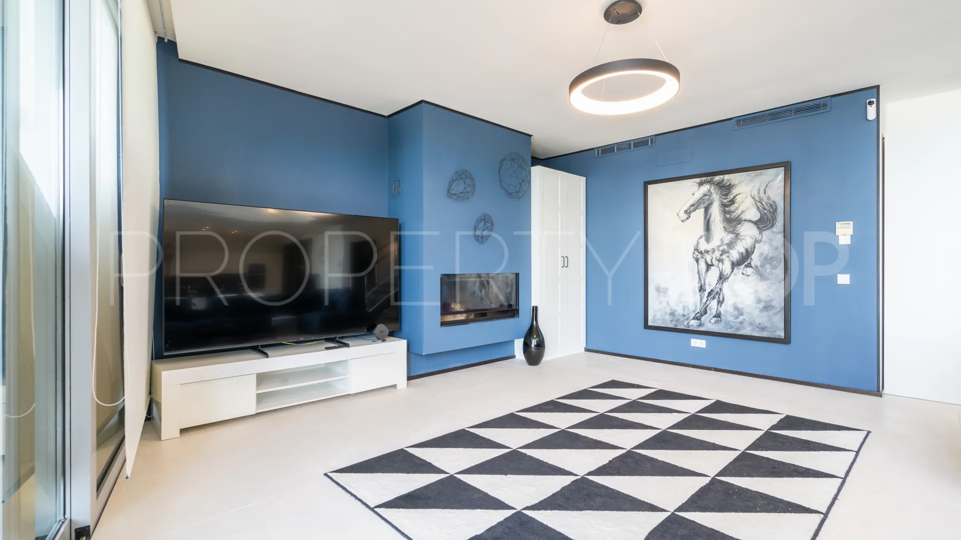 Semi detached villa in Meisho Hills for sale