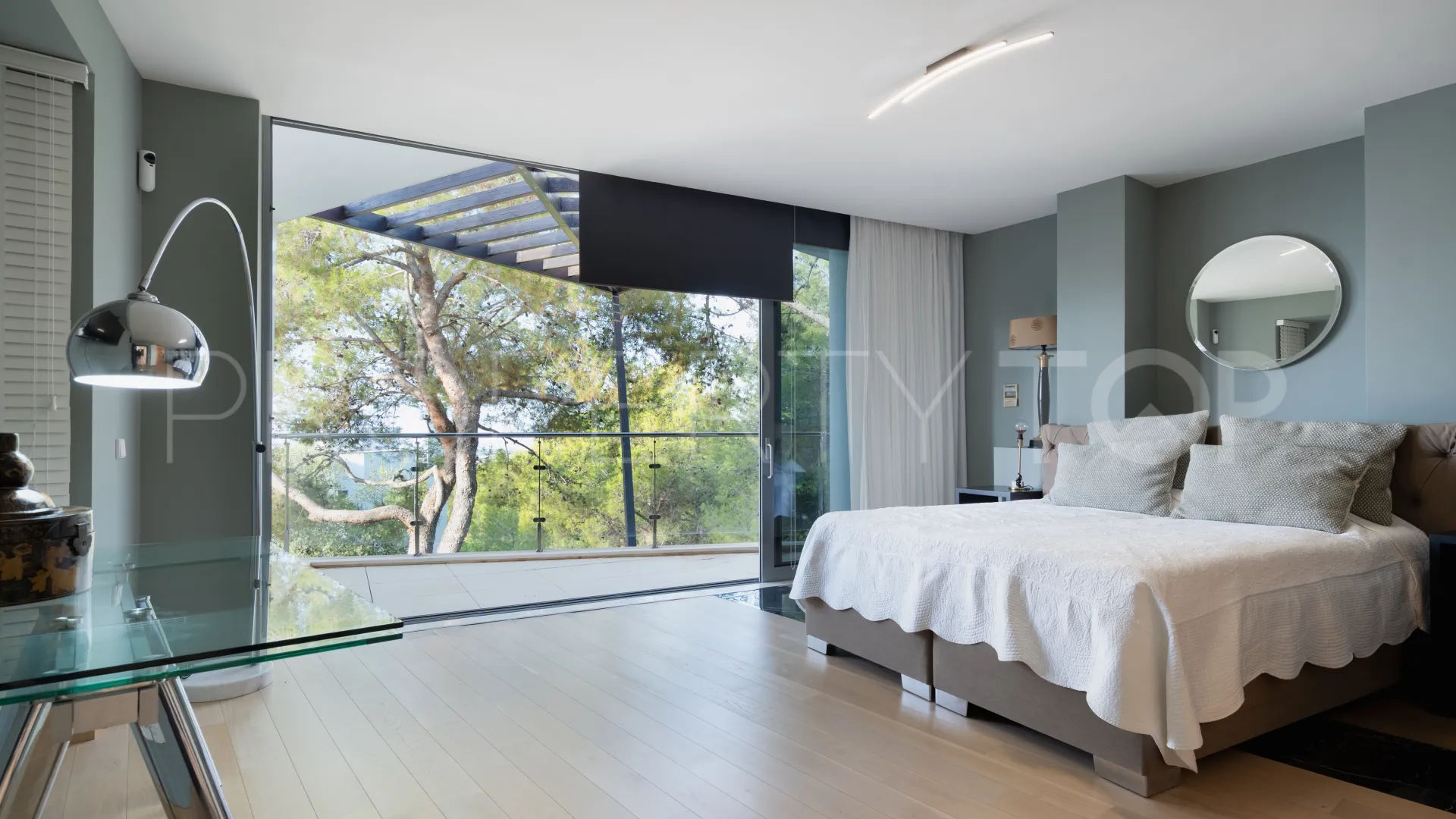 Semi detached villa in Meisho Hills for sale