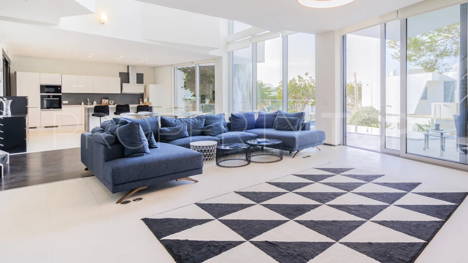 Semi detached villa in Meisho Hills for sale