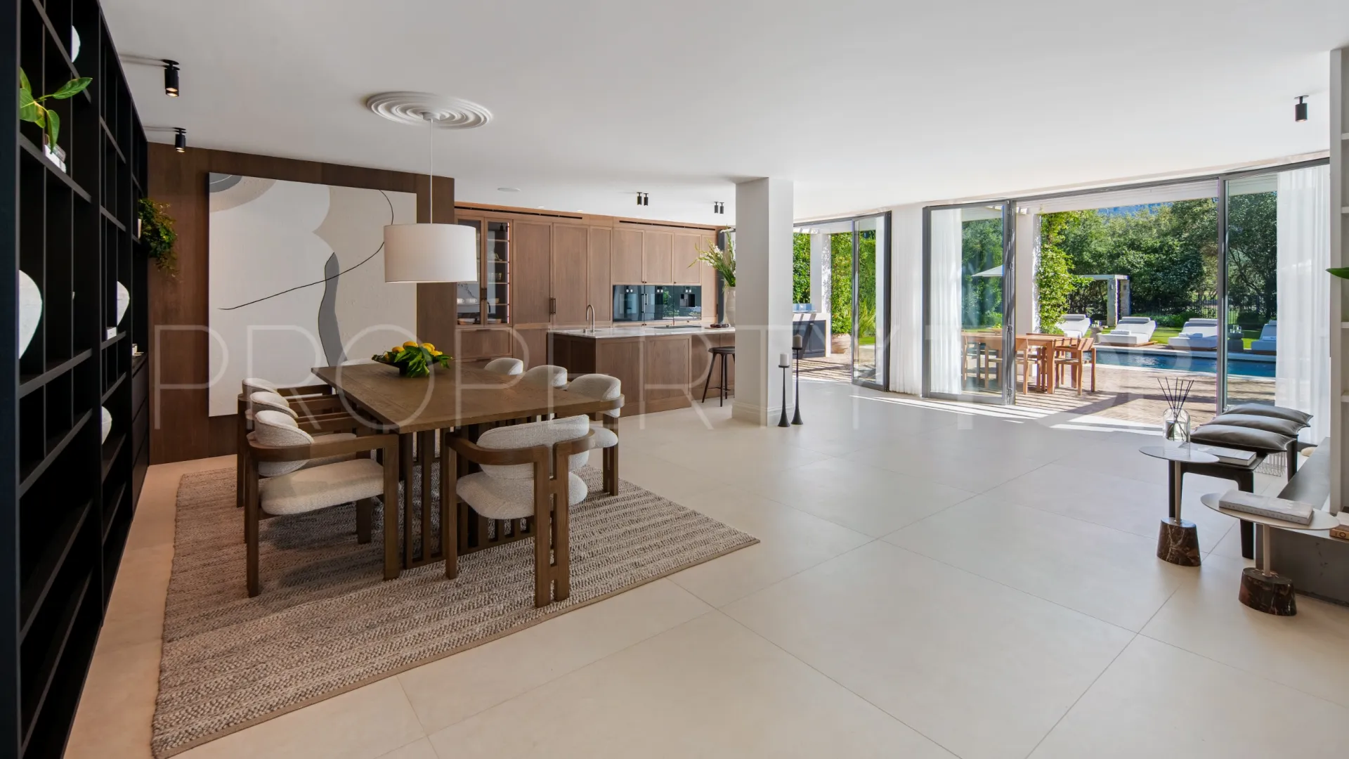 Villa with 4 bedrooms for sale in Nueva Andalucia