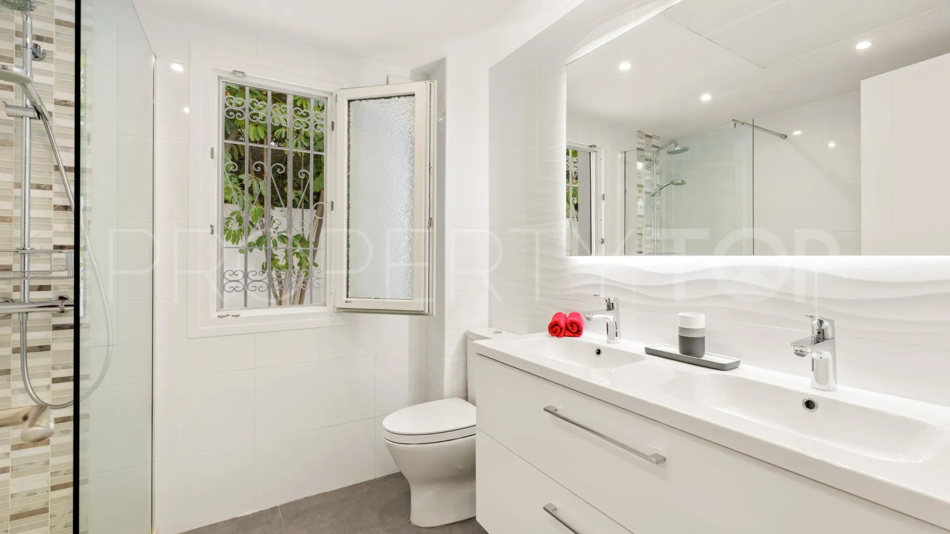 Villa for sale in Rancho Park