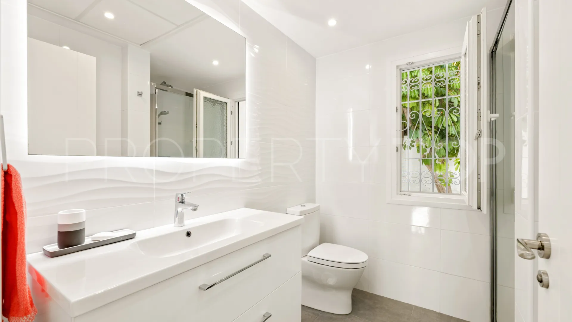 Villa for sale in Rancho Park