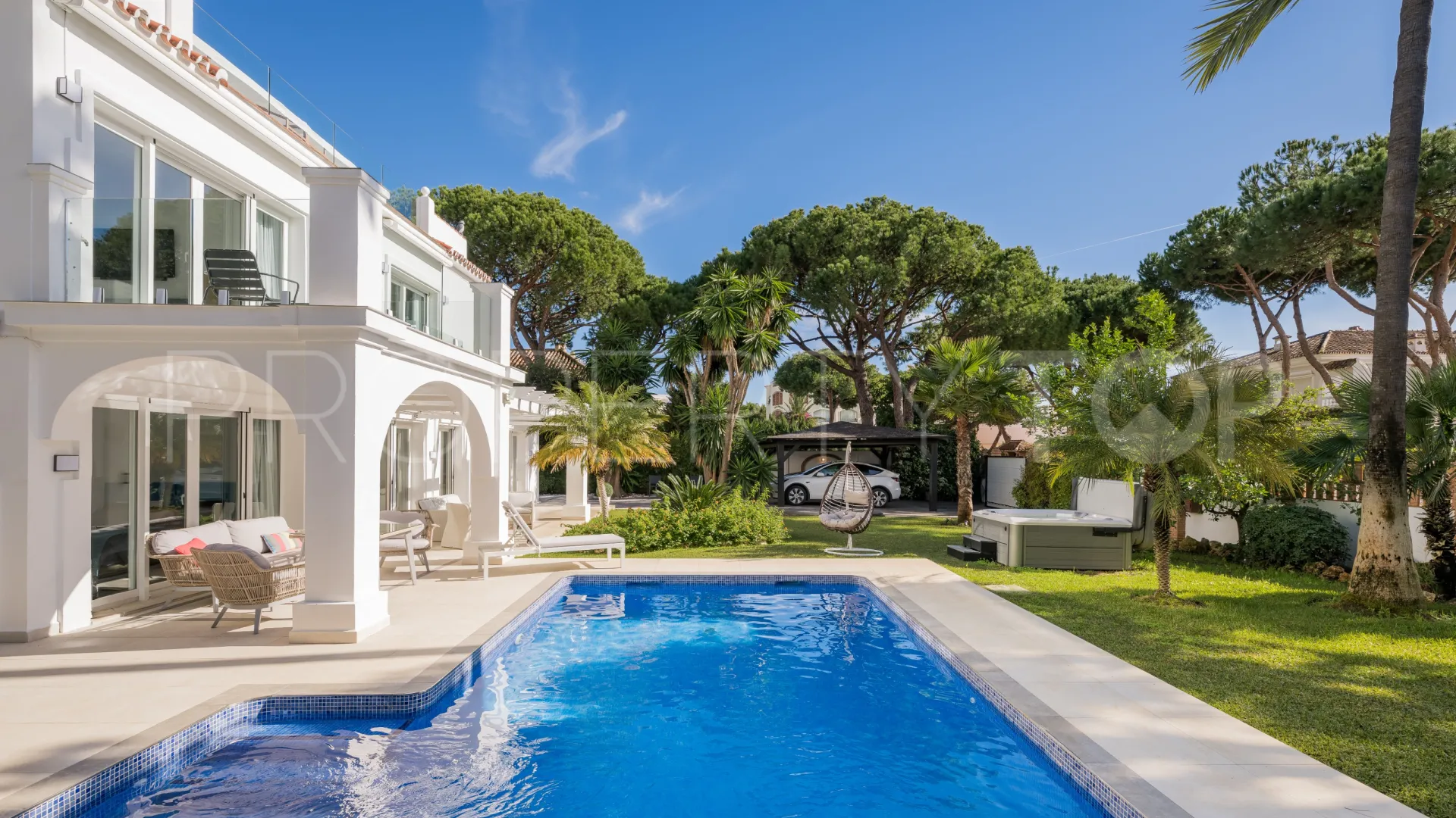 Villa for sale in Rancho Park