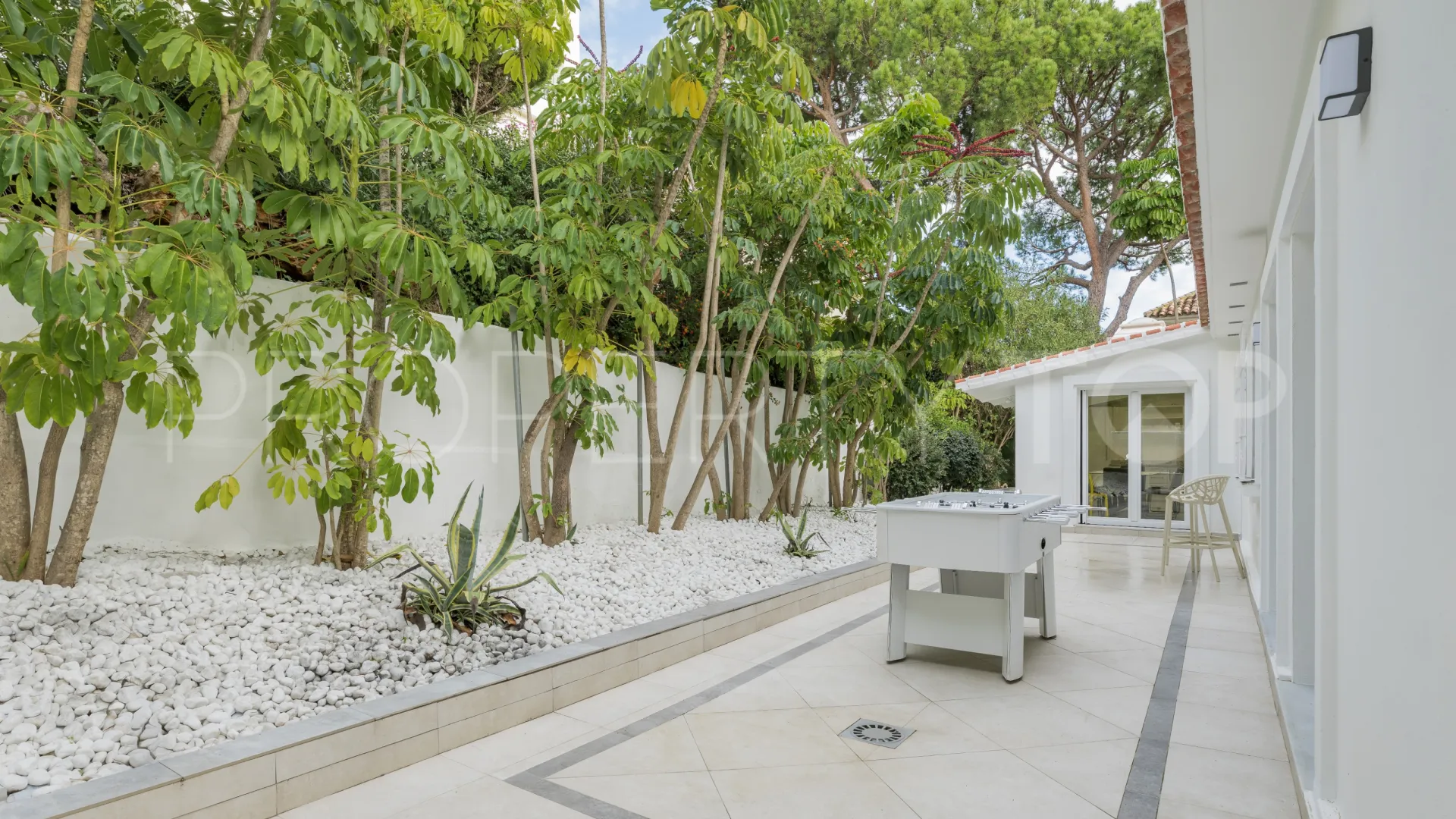 Villa for sale in Rancho Park