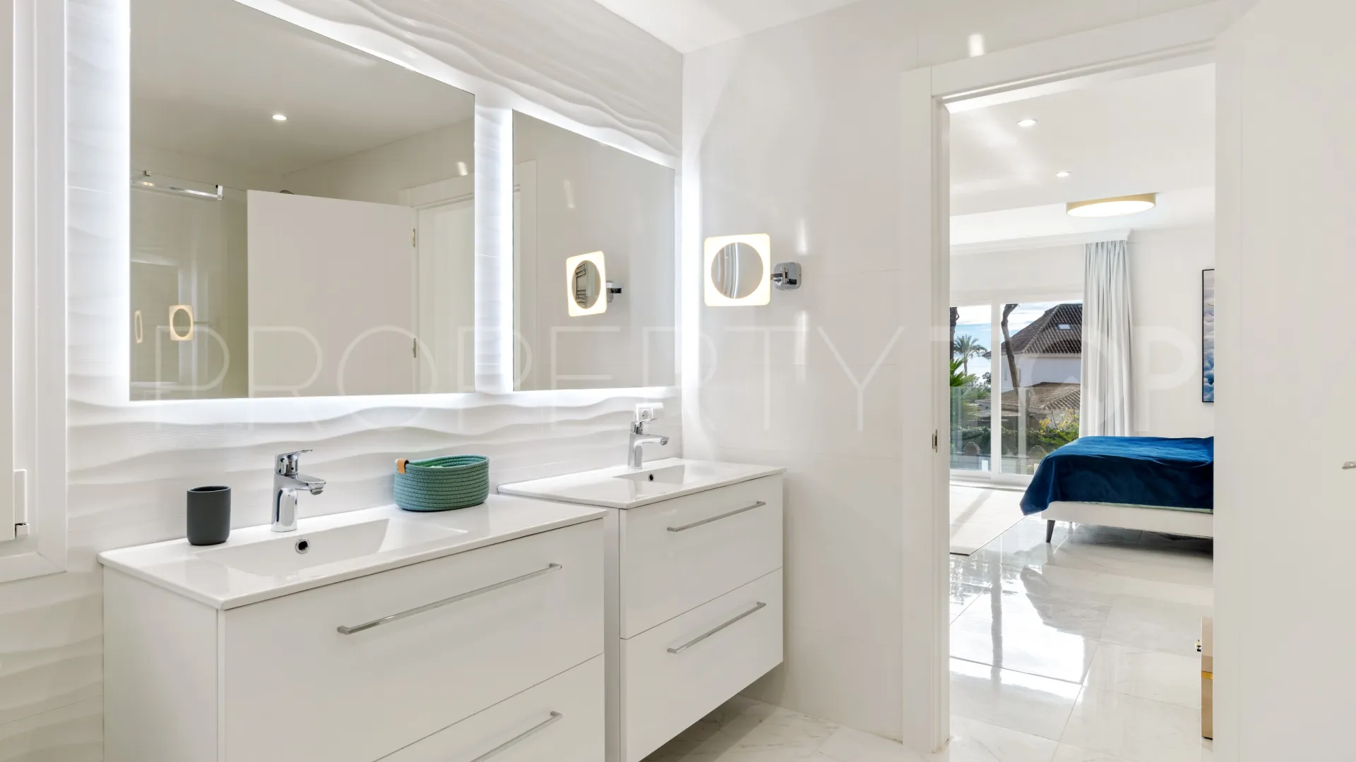 Villa for sale in Rancho Park
