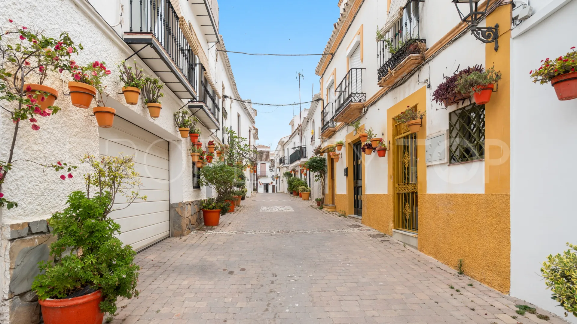 Casa a la venta en Estepona Centro de 1 dormitorio