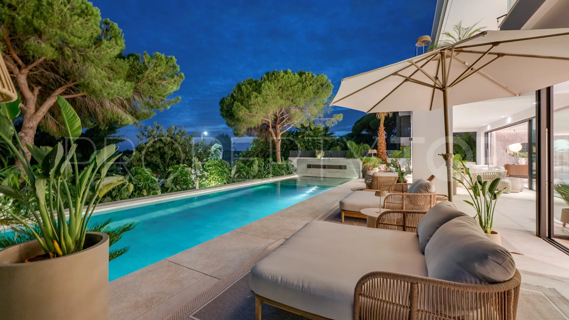 Villa for sale in Nagüeles