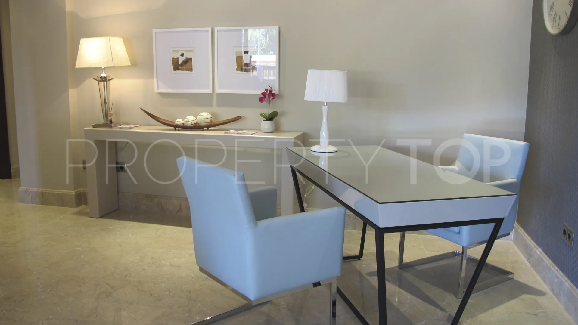 Ground floor apartment for sale in Casablanca Beach