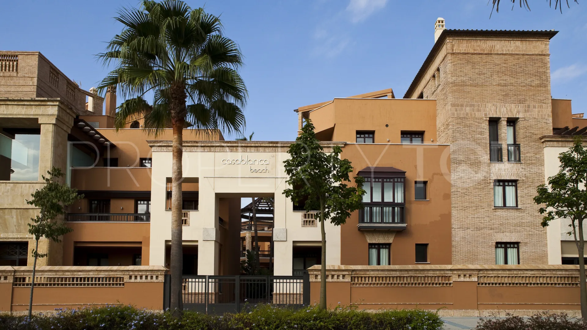 Ground floor apartment for sale in Casablanca Beach