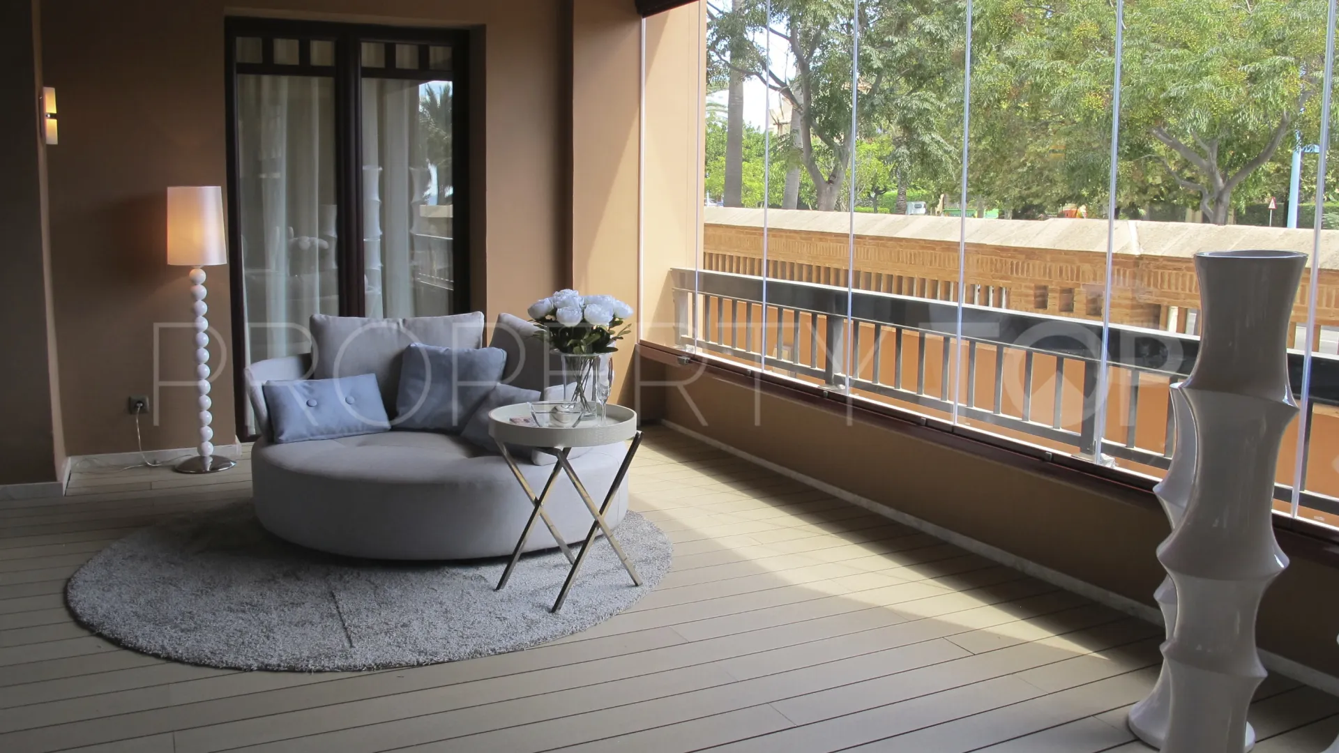 Ground floor apartment for sale in Casablanca Beach