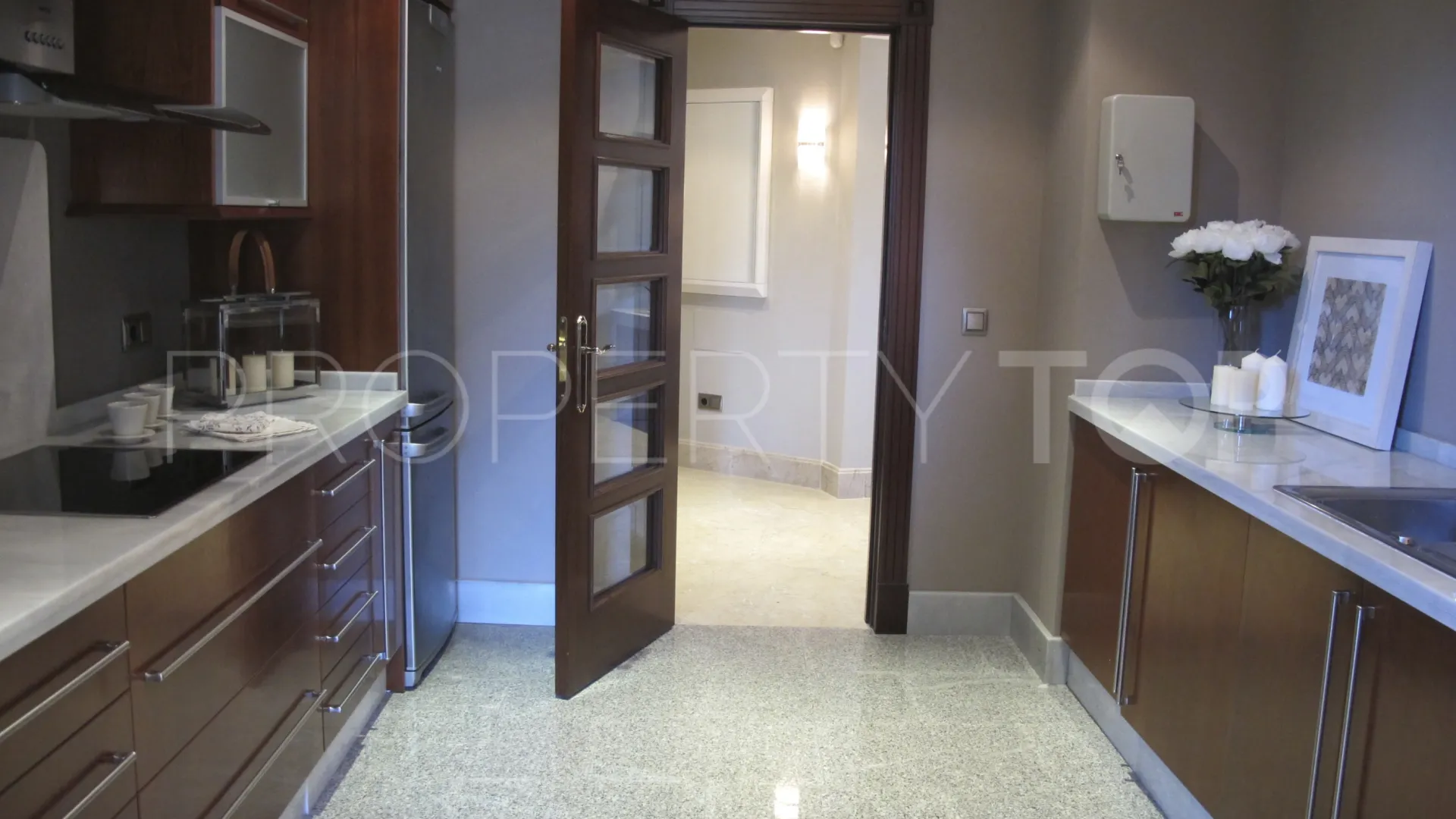 Ground floor apartment for sale in Casablanca Beach