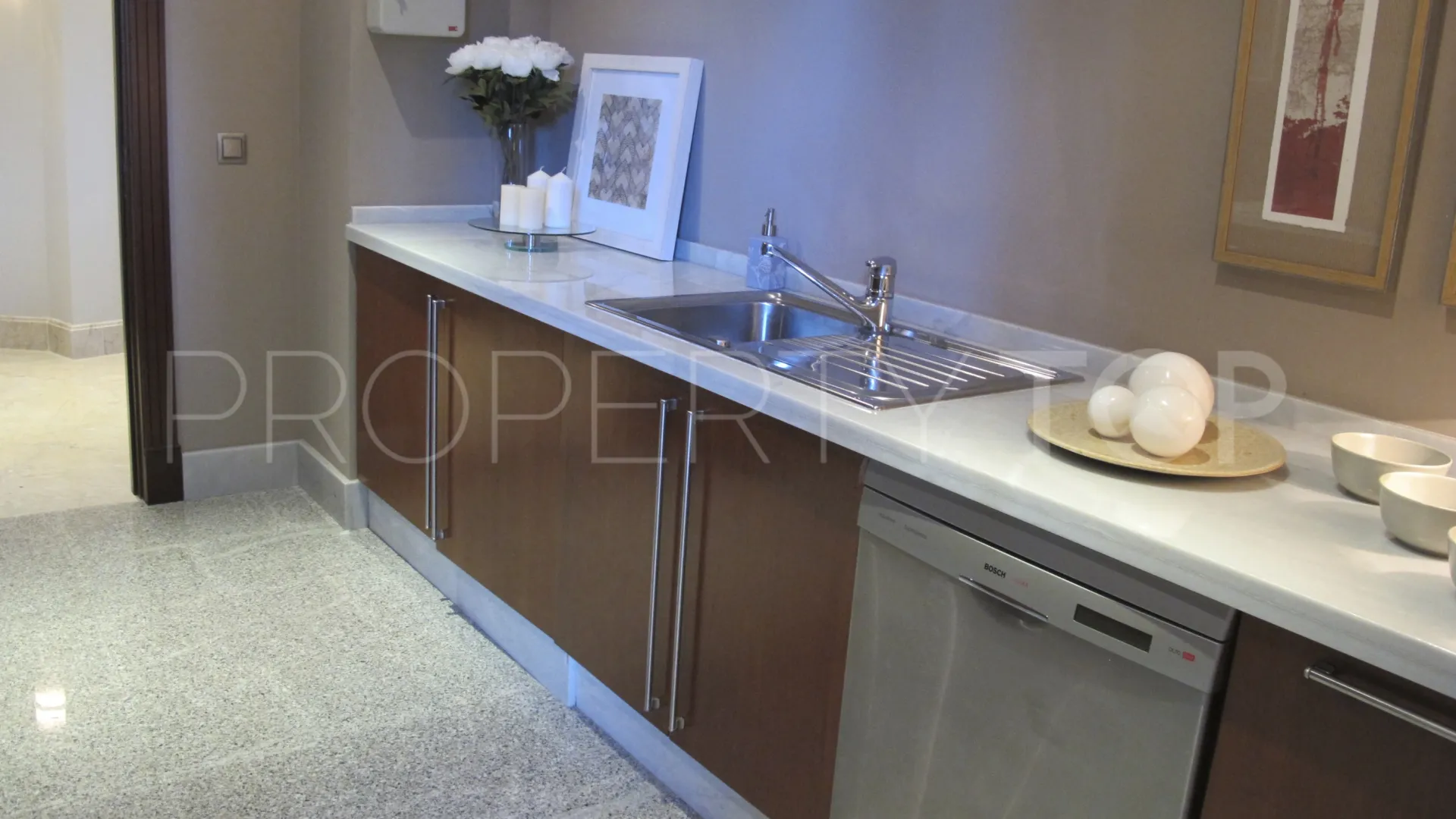 Ground floor apartment for sale in Casablanca Beach