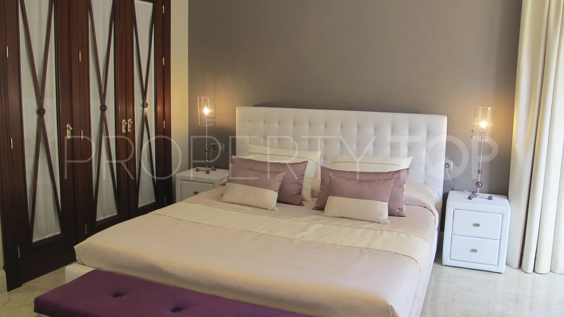 Ground floor apartment for sale in Casablanca Beach
