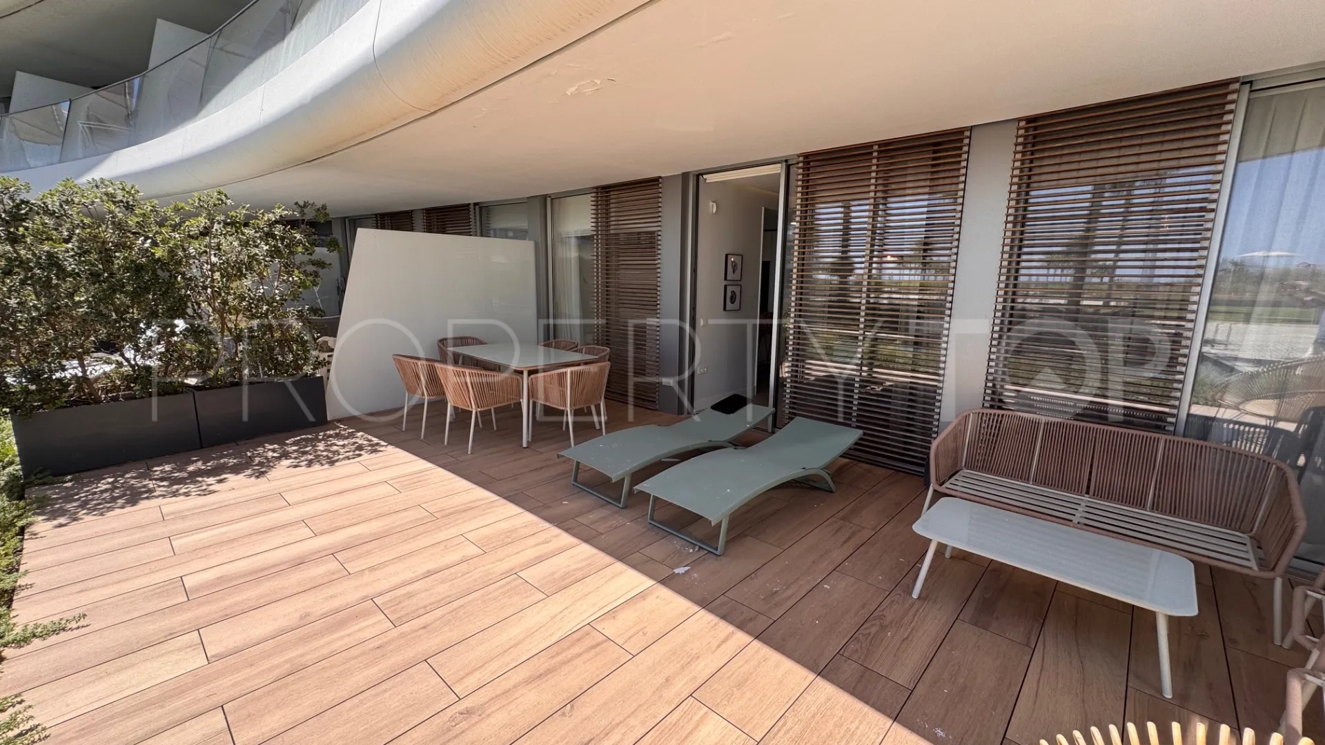 Buy 2 bedrooms ground floor apartment in The Edge
