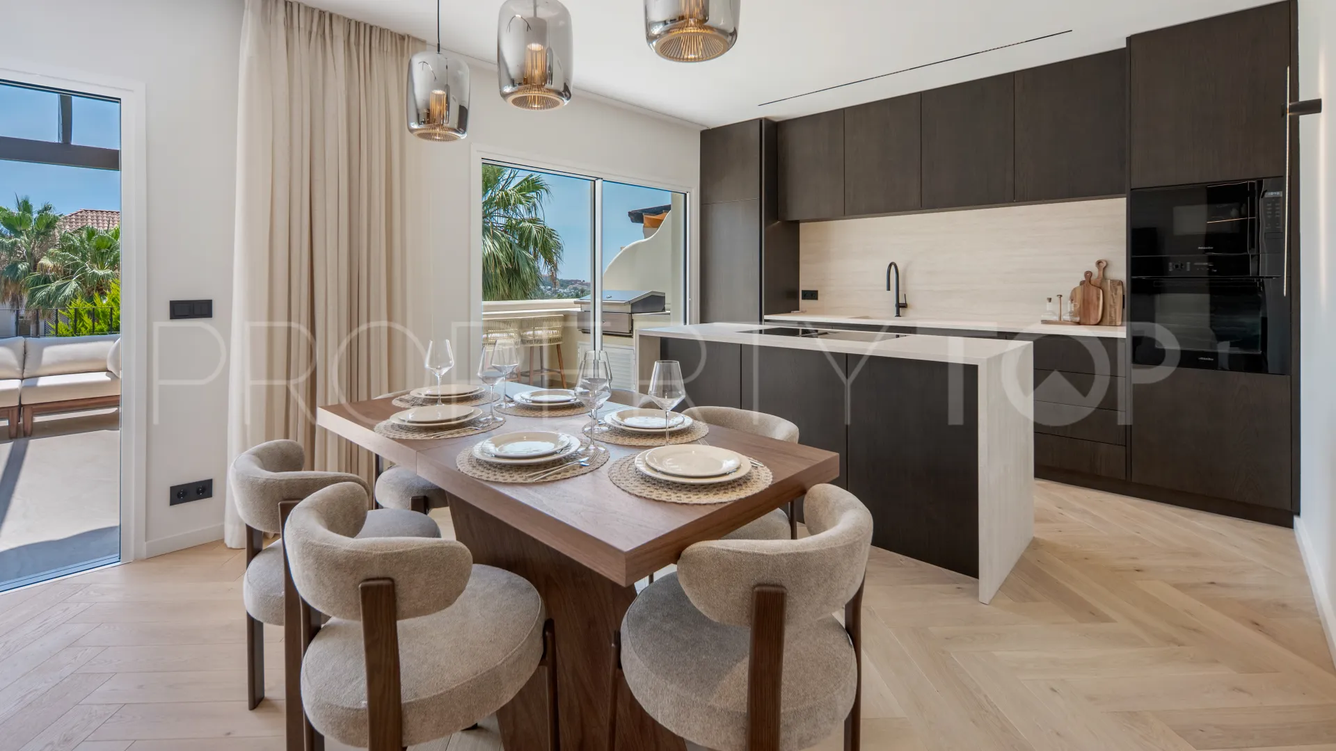 Apartamento a la venta en Aloha Hill Club