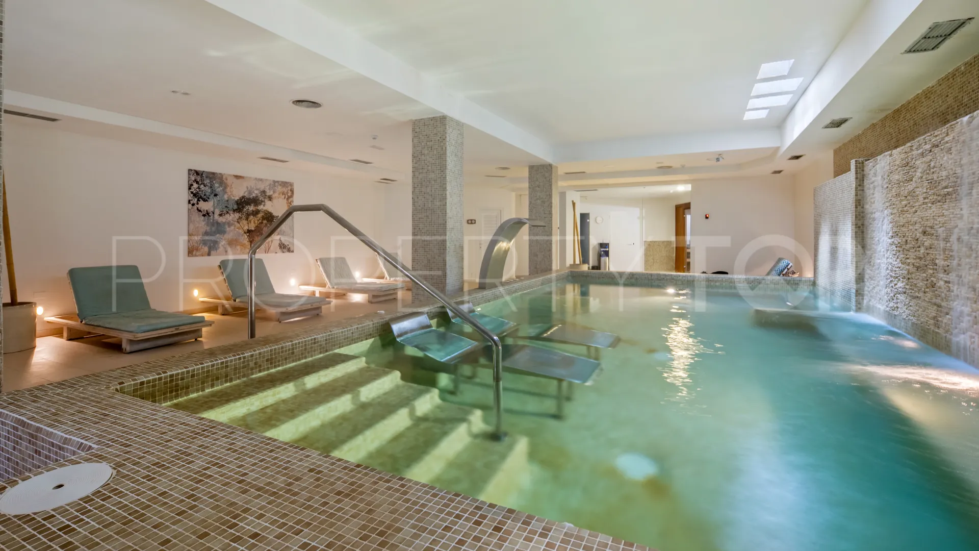 Apartamento a la venta en Aloha Hill Club