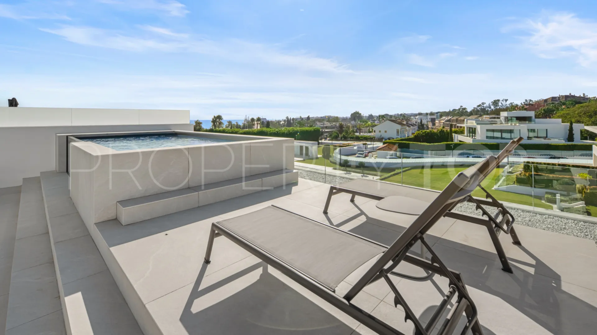 Villa pareada a la venta en Puente Romano