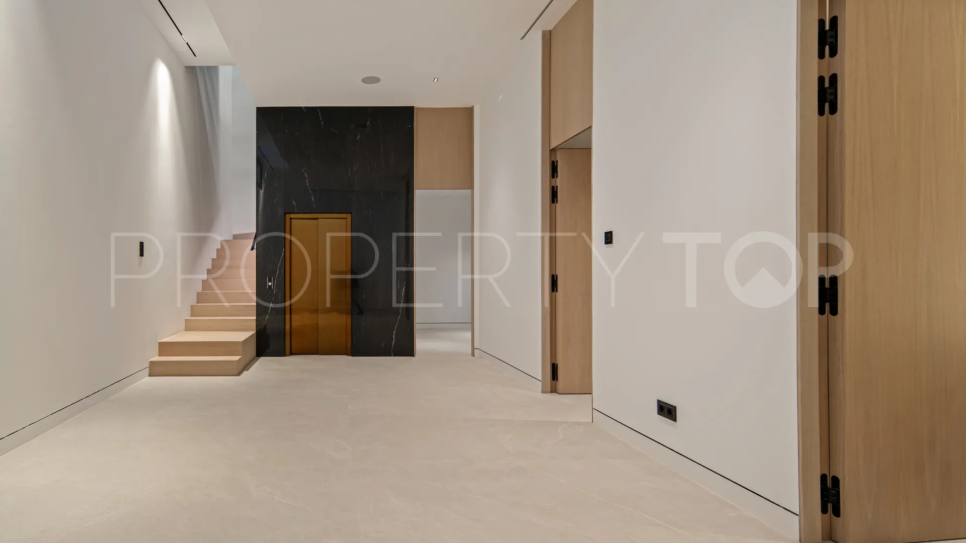 Villa pareada a la venta en Puente Romano