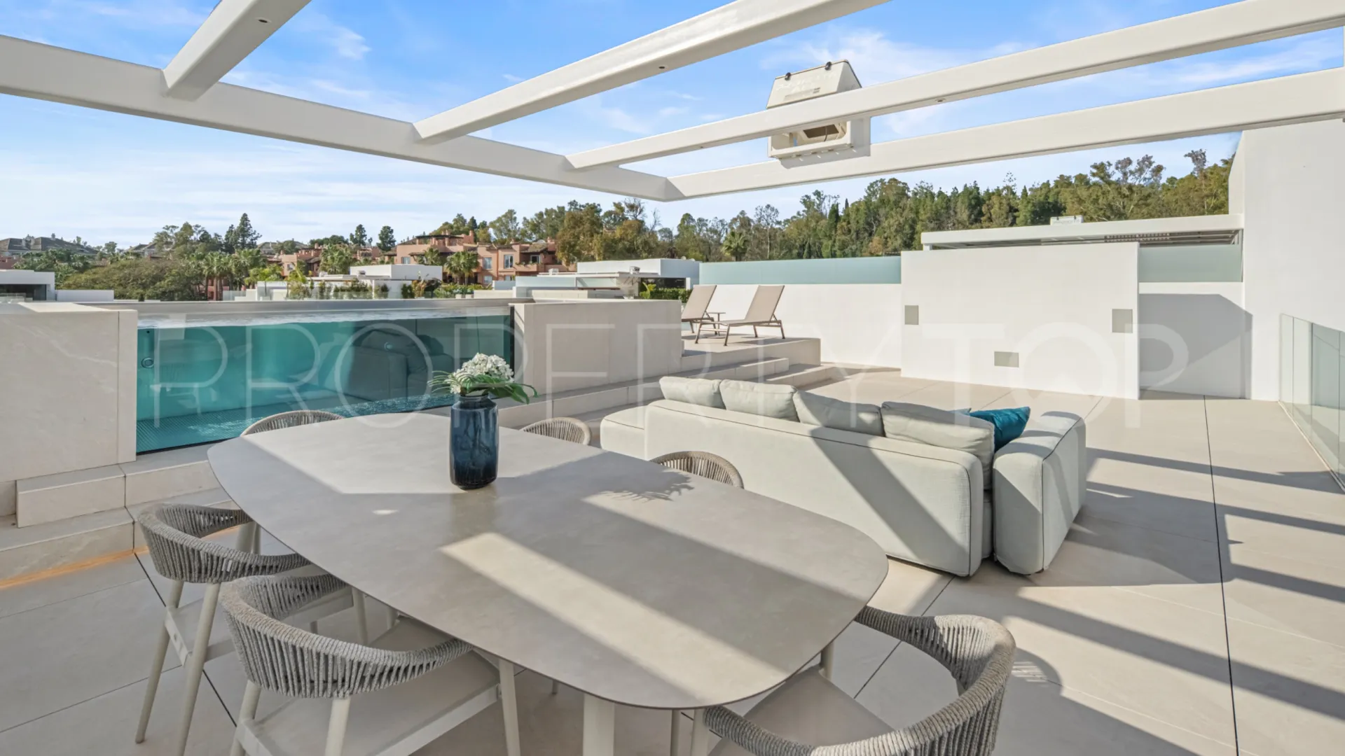 Villa pareada a la venta en Puente Romano