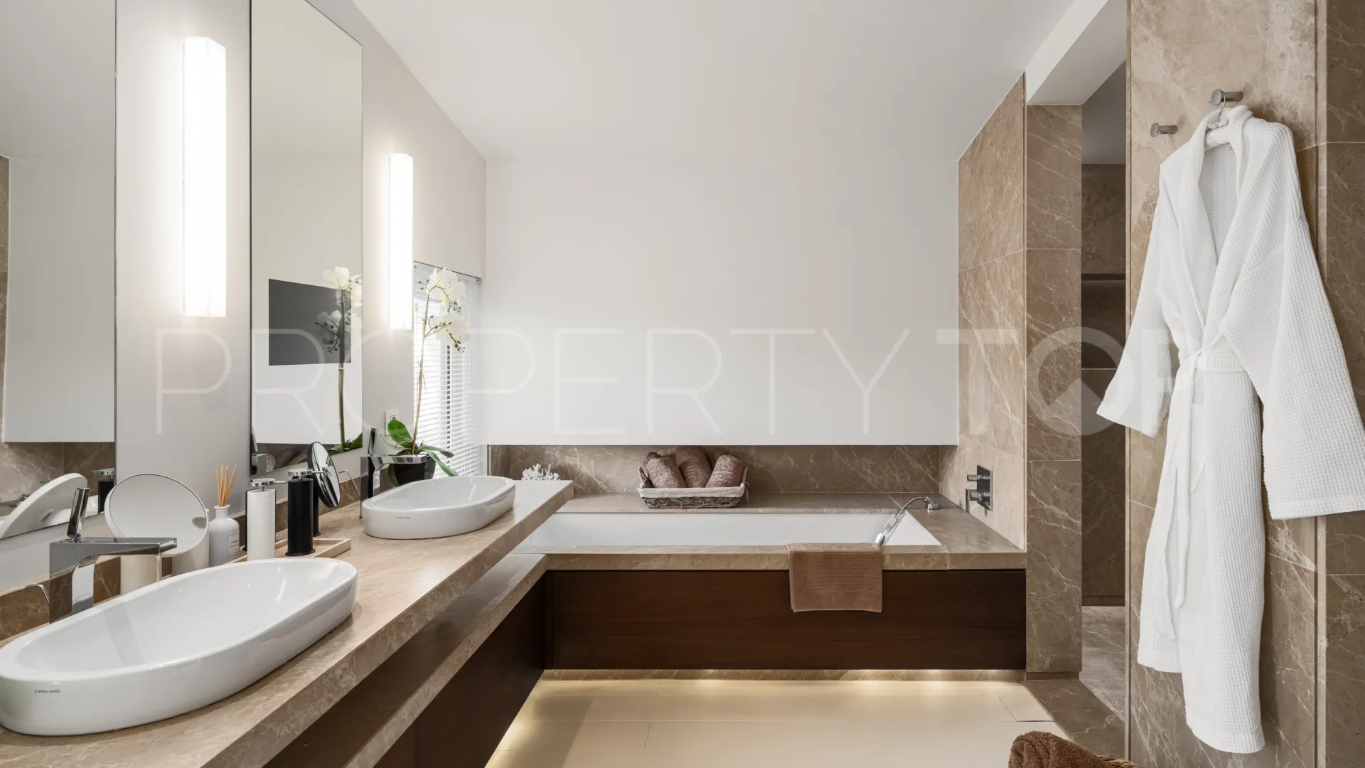 Puente Romano, villa en venta