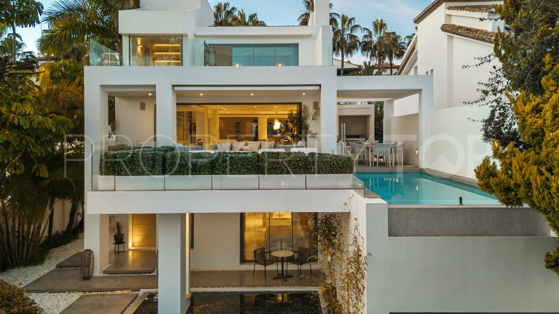 Puente Romano, villa en venta