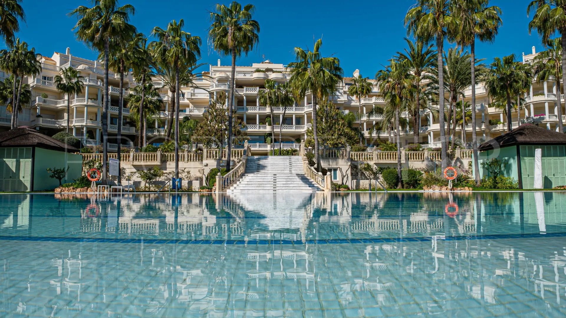 Apartamento a la venta con 3 dormitorios en Las Dunas Park