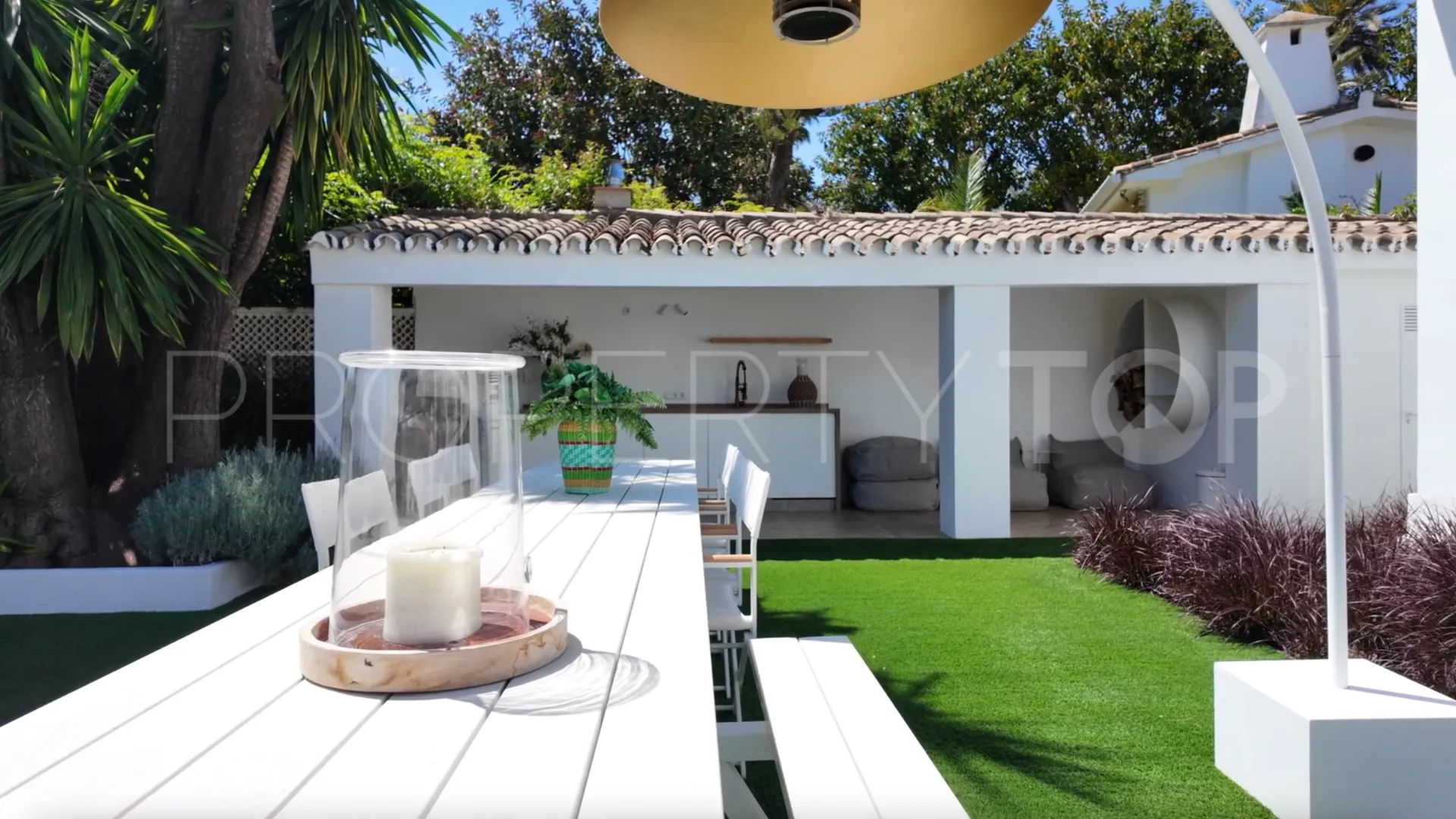Villa en venta en Guadalmina Alta de 5 dormitorios