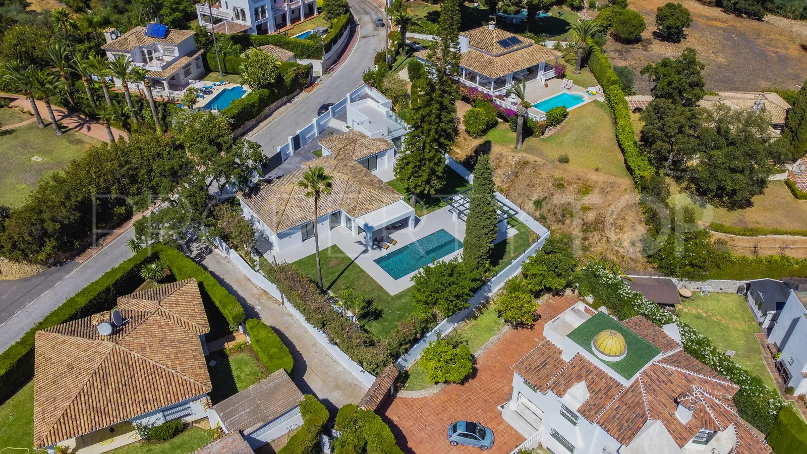 4 bedrooms villa in Elviria for sale