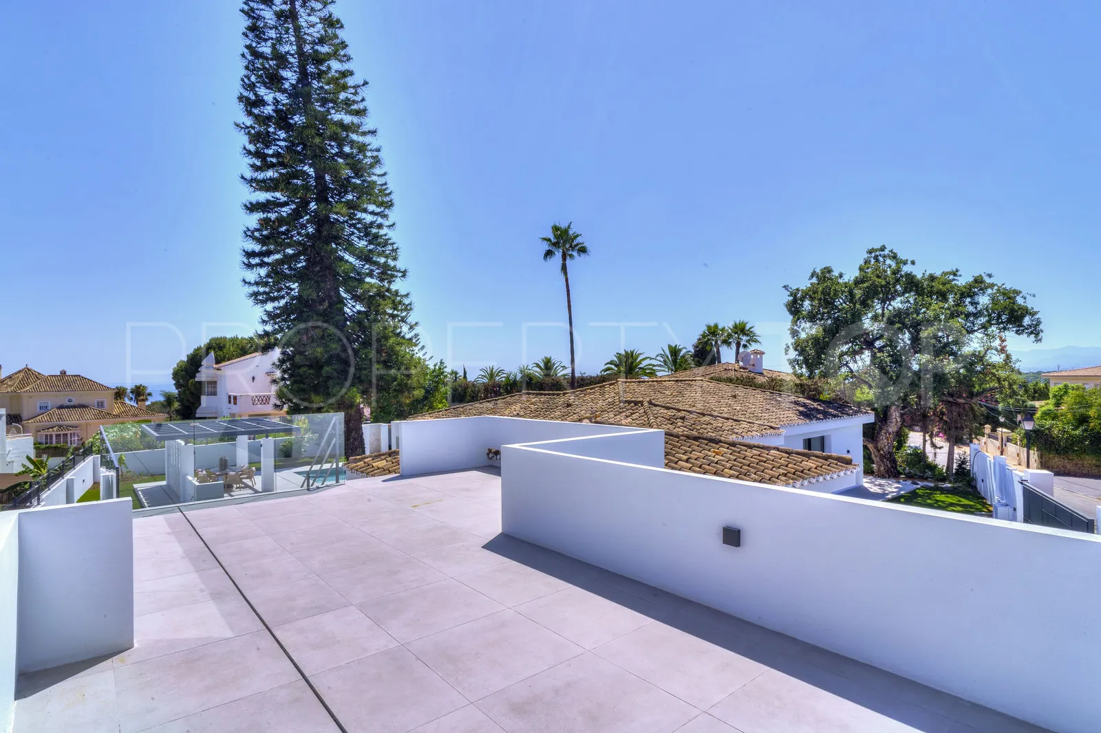 4 bedrooms villa in Elviria for sale
