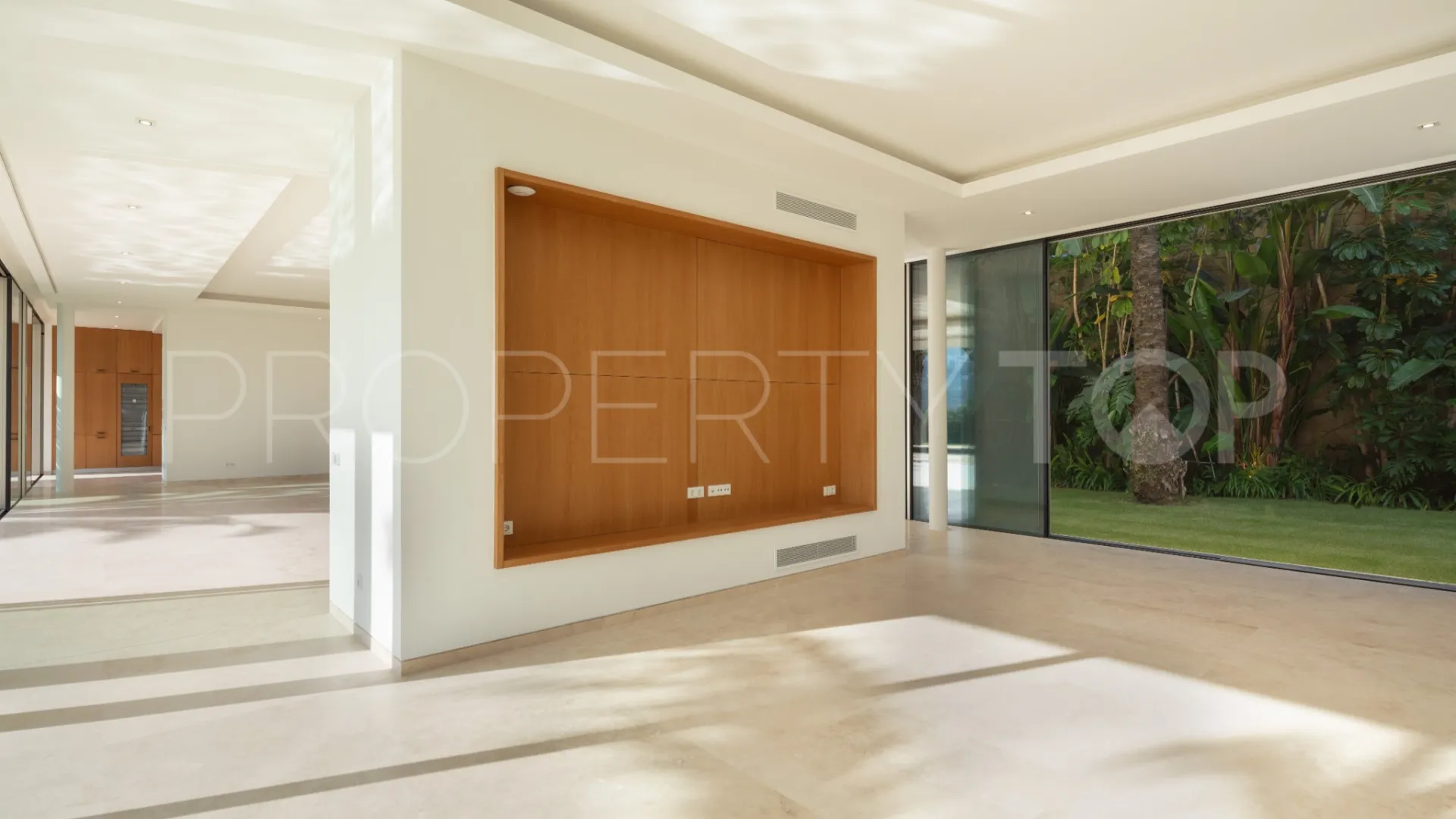 For sale Finca Cortesin 5 bedrooms villa