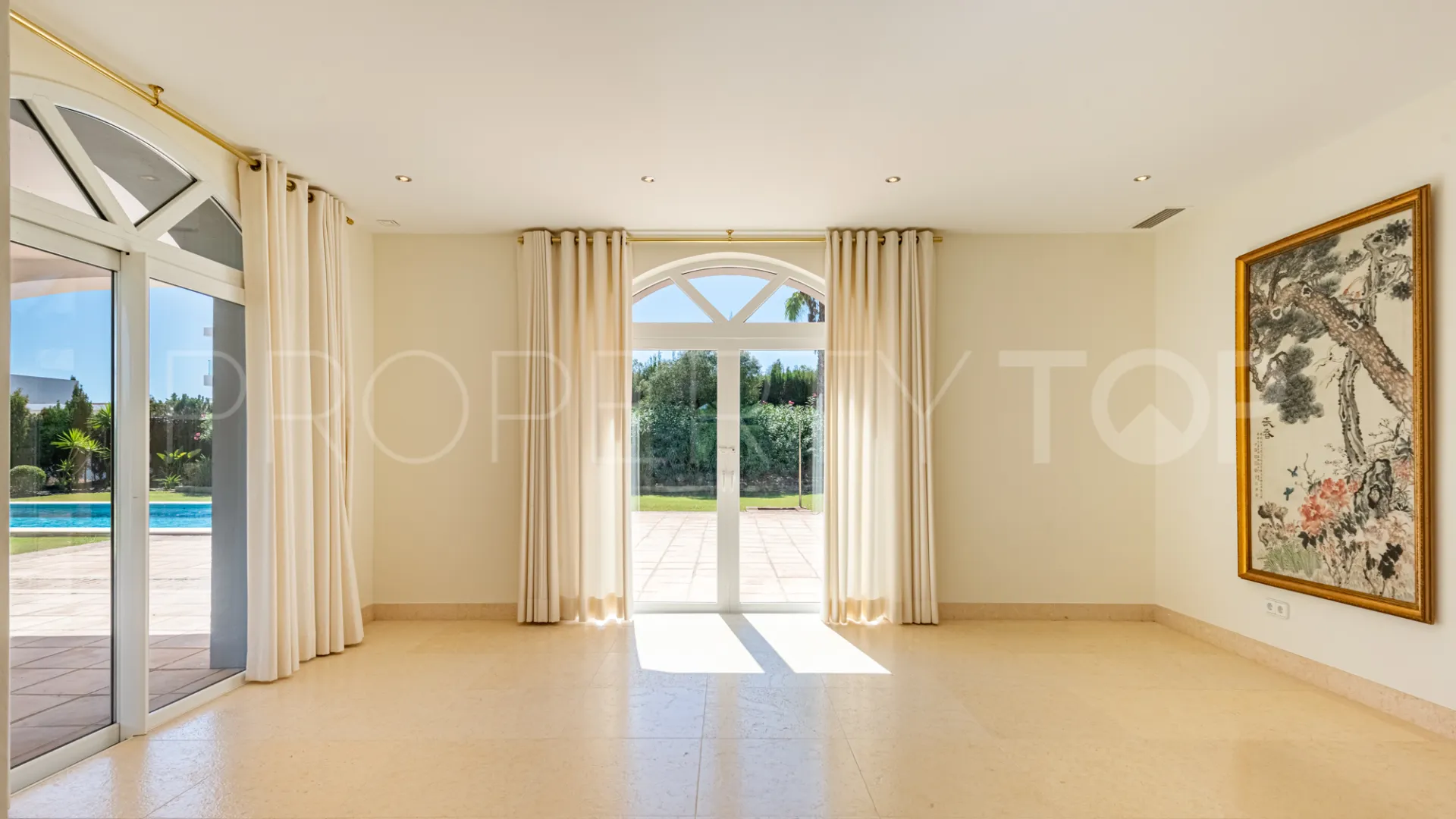 Zona L 5 bedrooms villa for sale