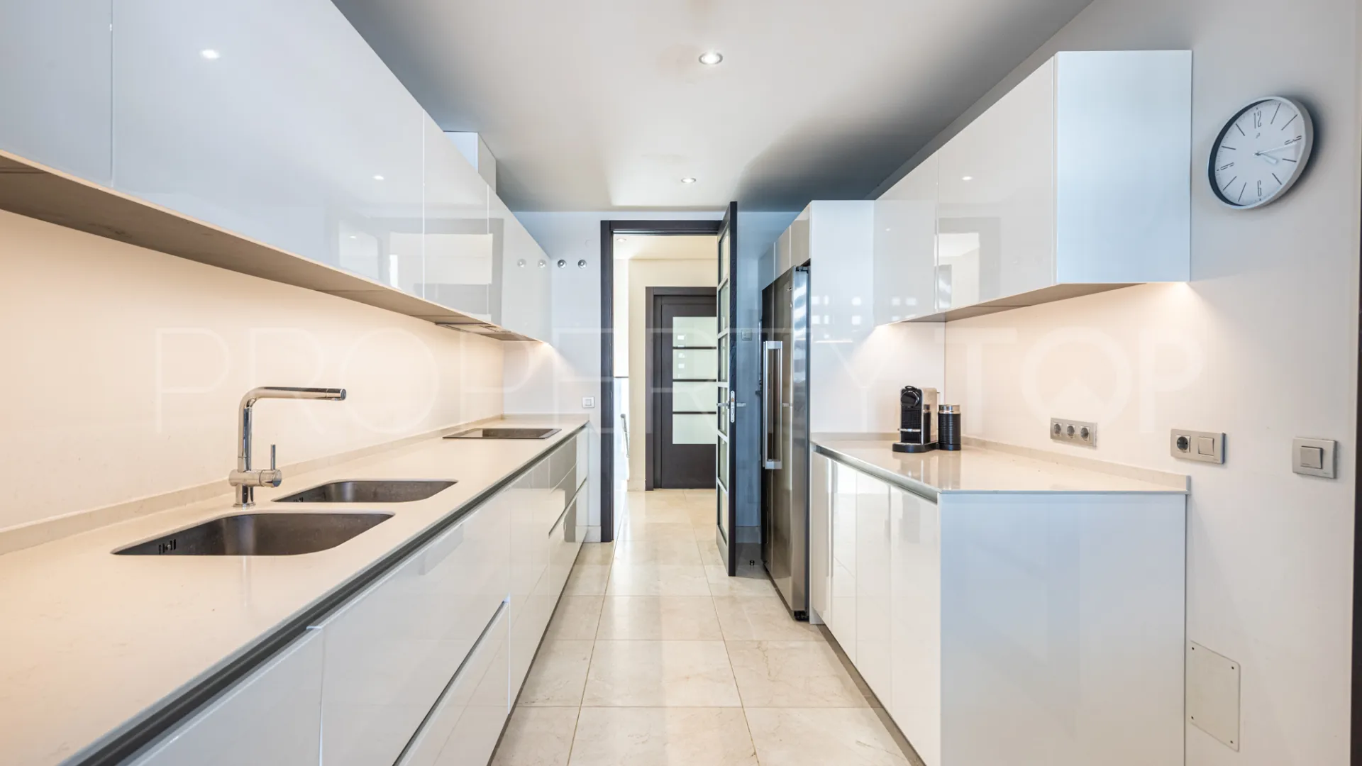 Hacienda de Valderrama 2 bedrooms duplex penthouse for sale