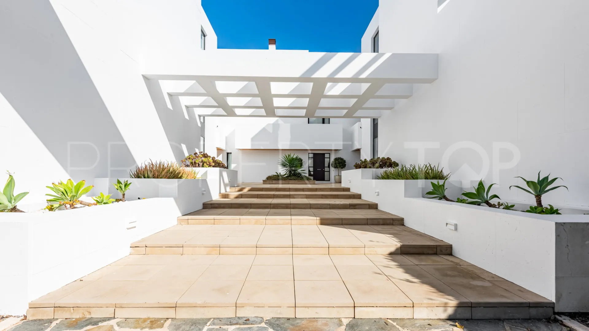 Hacienda de Valderrama 2 bedrooms duplex penthouse for sale