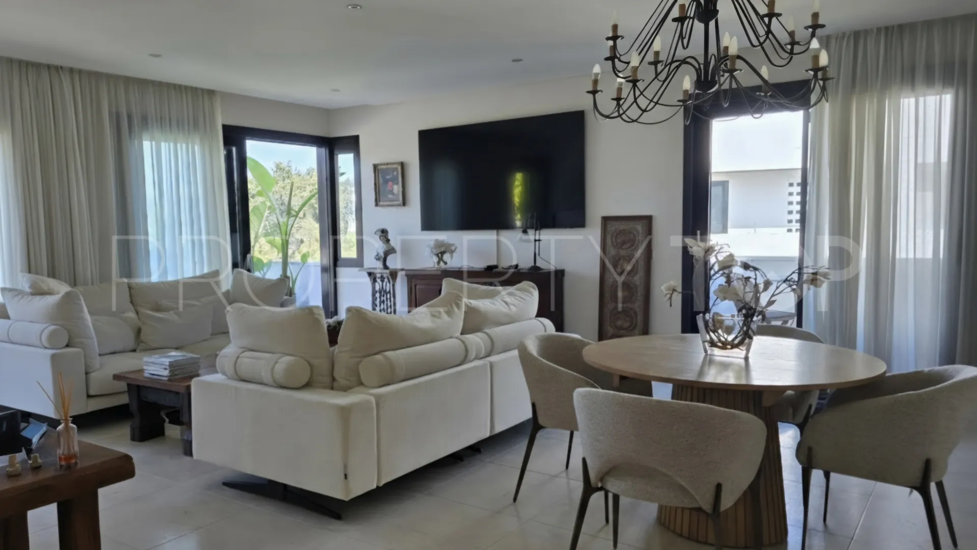 Hacienda de Valderrama 2 bedrooms duplex penthouse for sale
