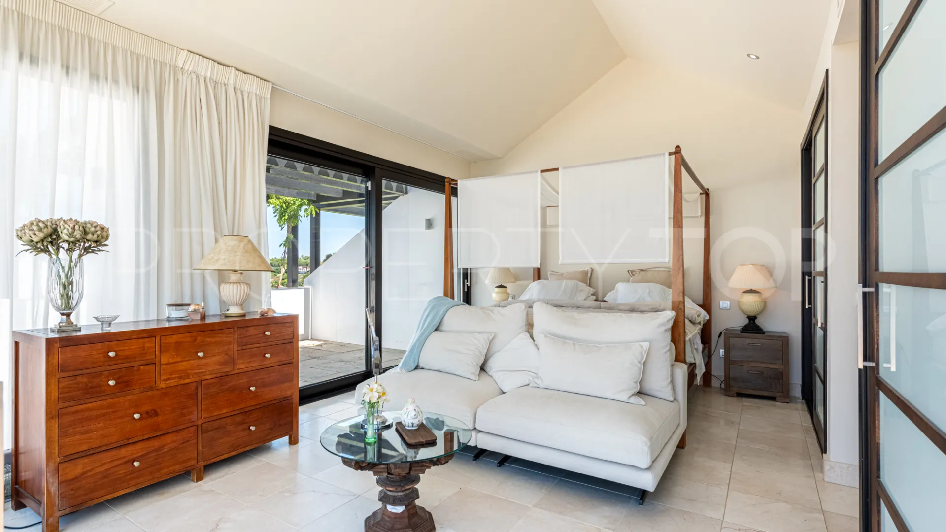 Hacienda de Valderrama 2 bedrooms duplex penthouse for sale
