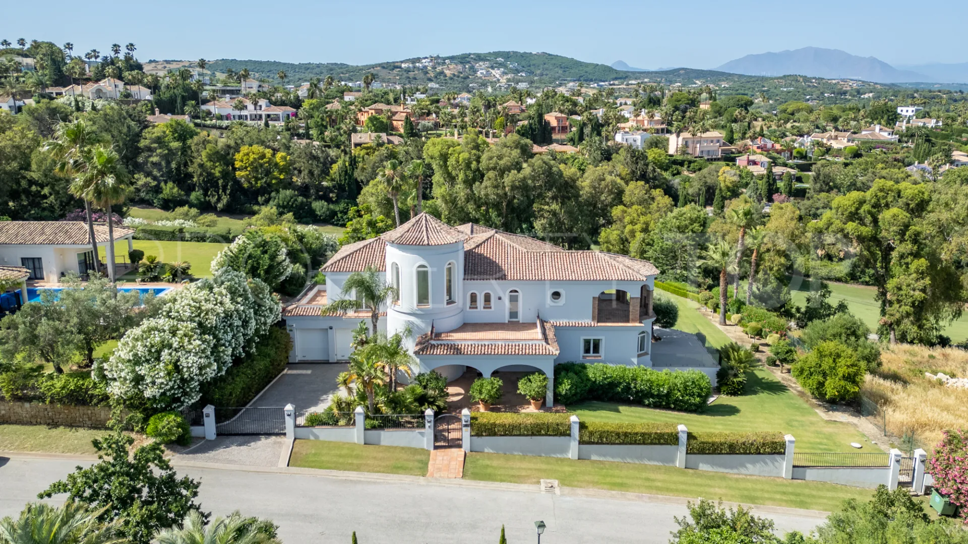 Villa en venta en Zona F