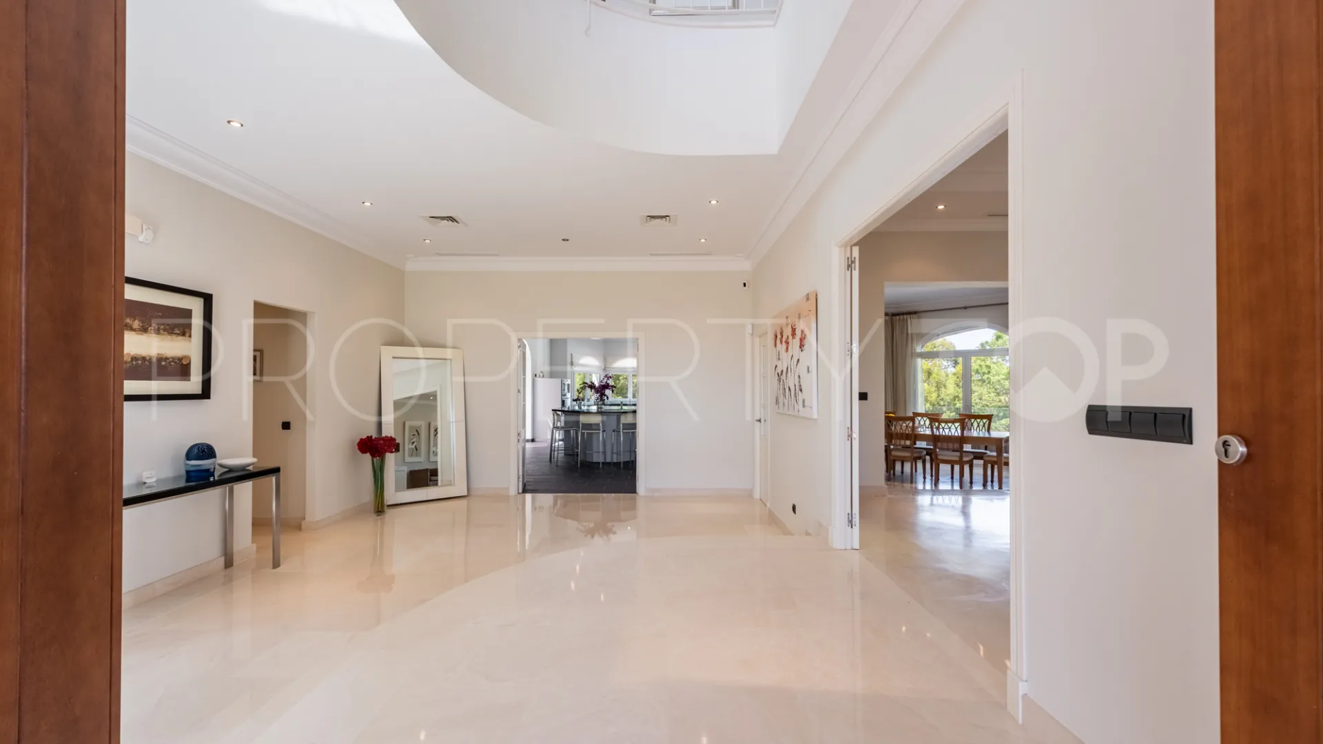 Villa en venta en Zona F