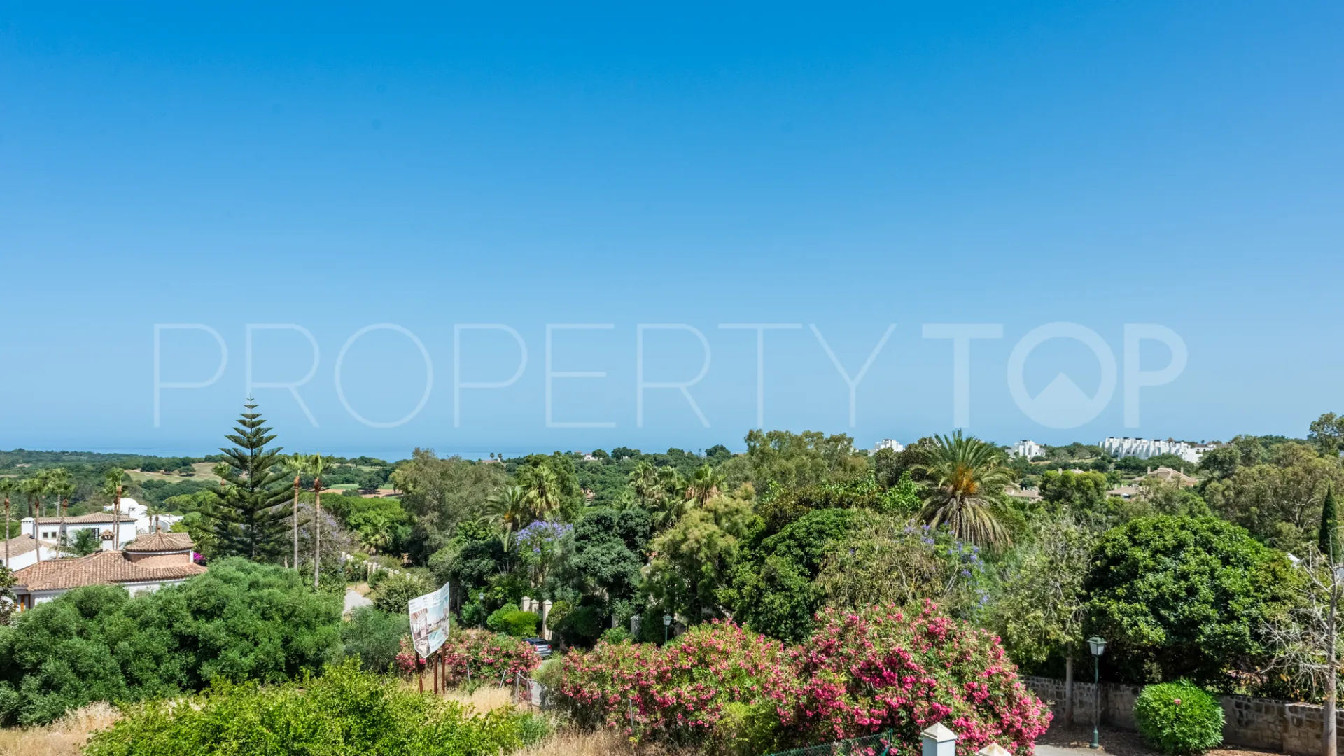 Villa en venta en Zona F