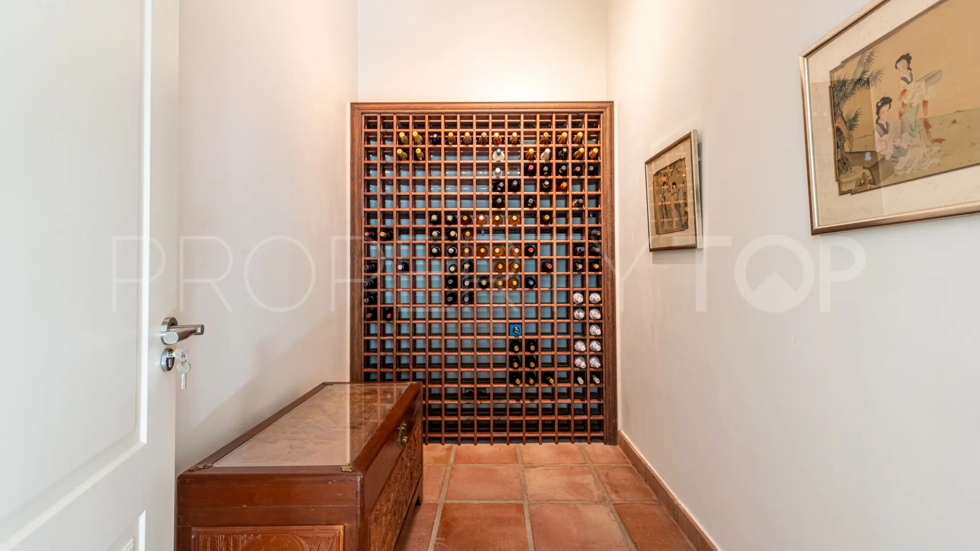 Villa en venta en Zona F