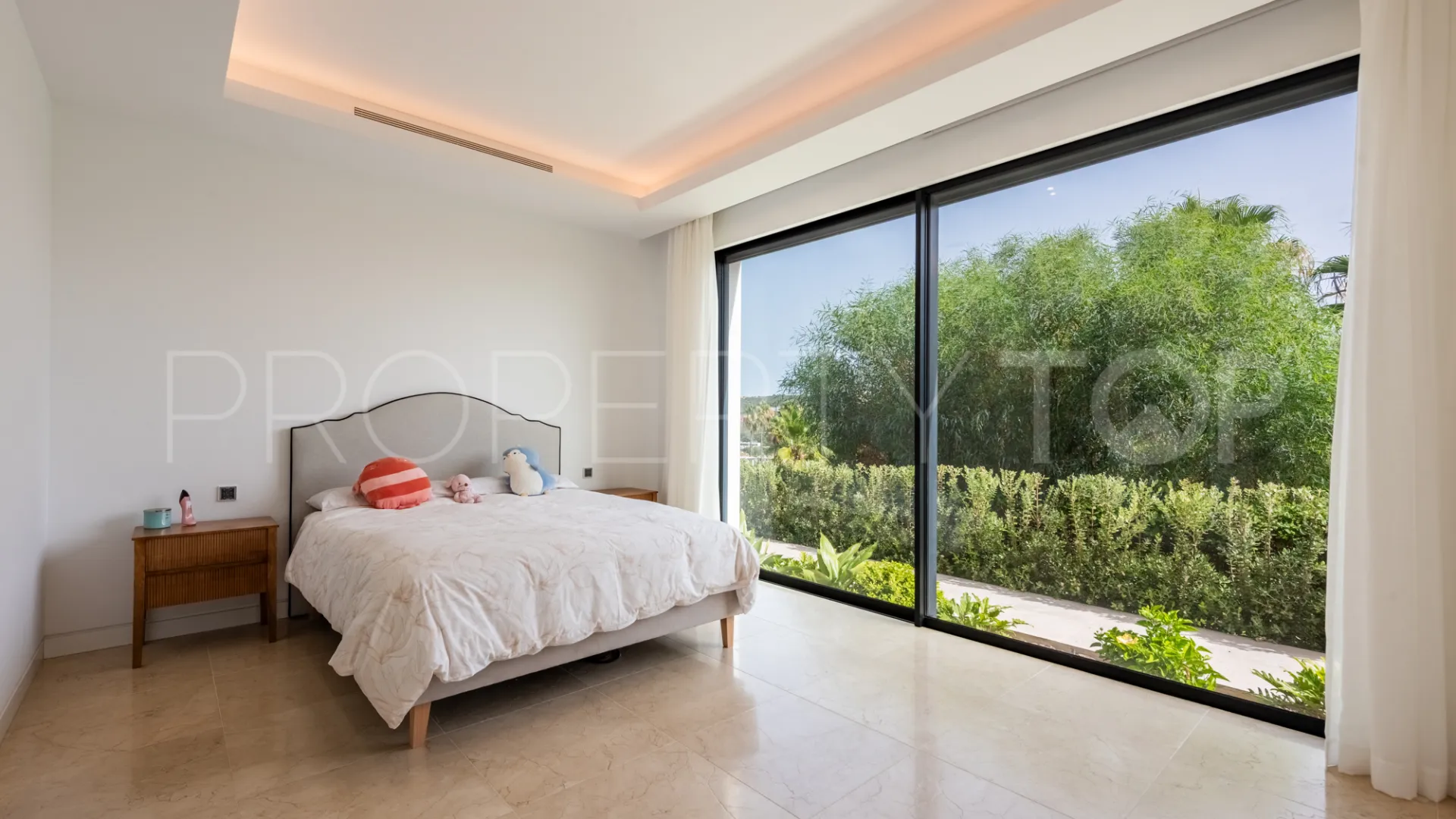 Villa a la venta en Zona F