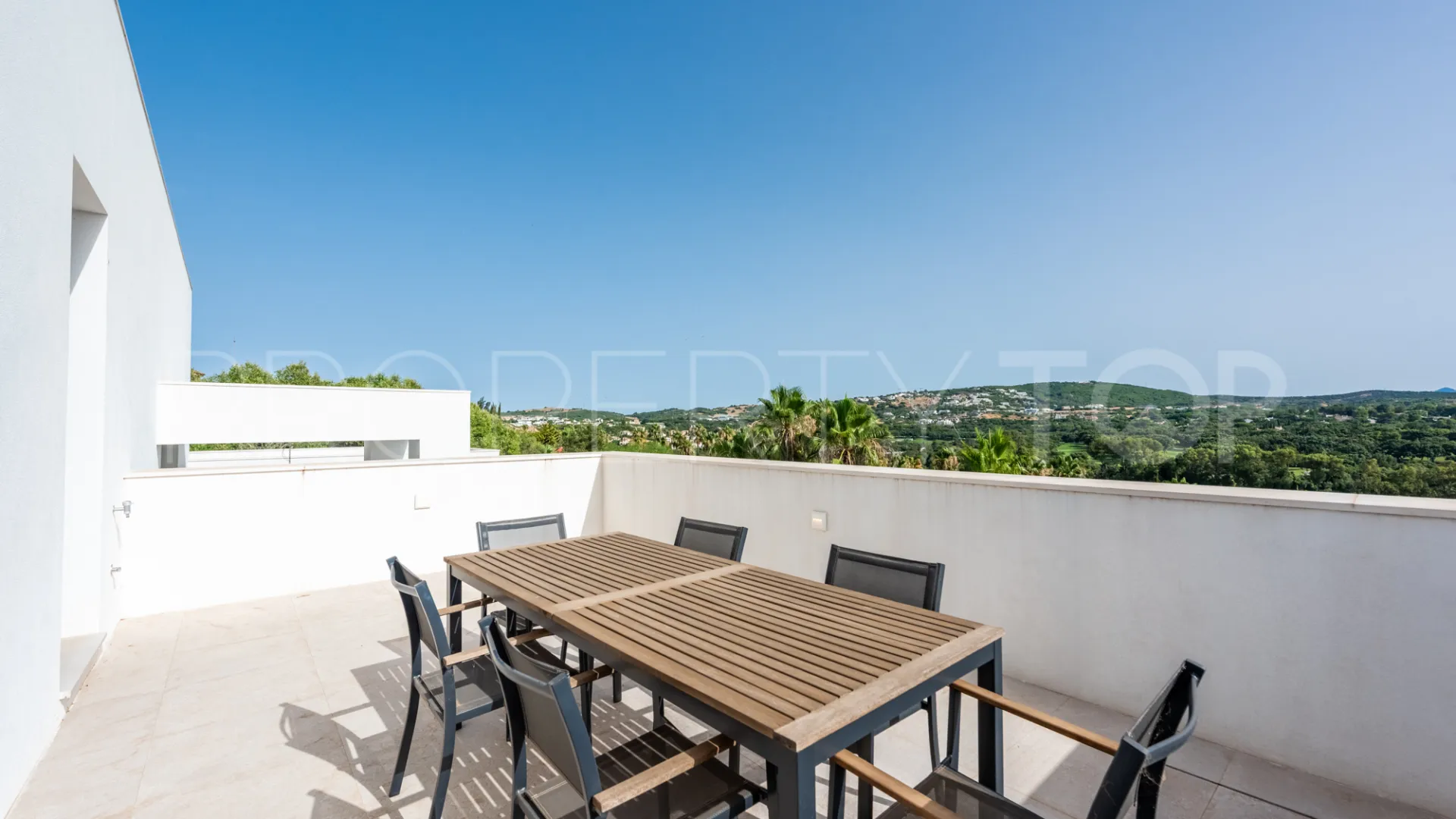 Villa a la venta en Zona F