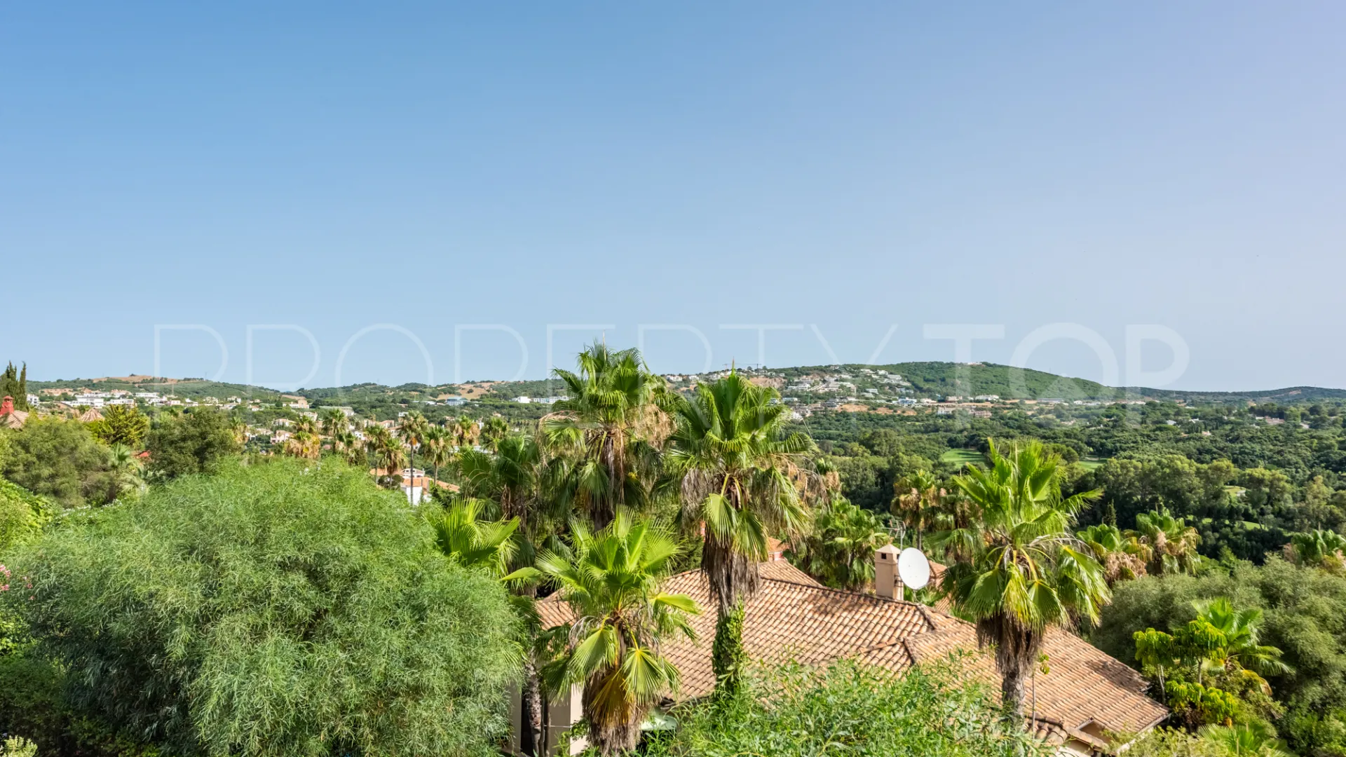 Villa a la venta en Zona F