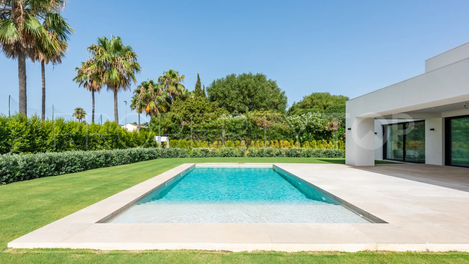 Villa a la venta en Zona F