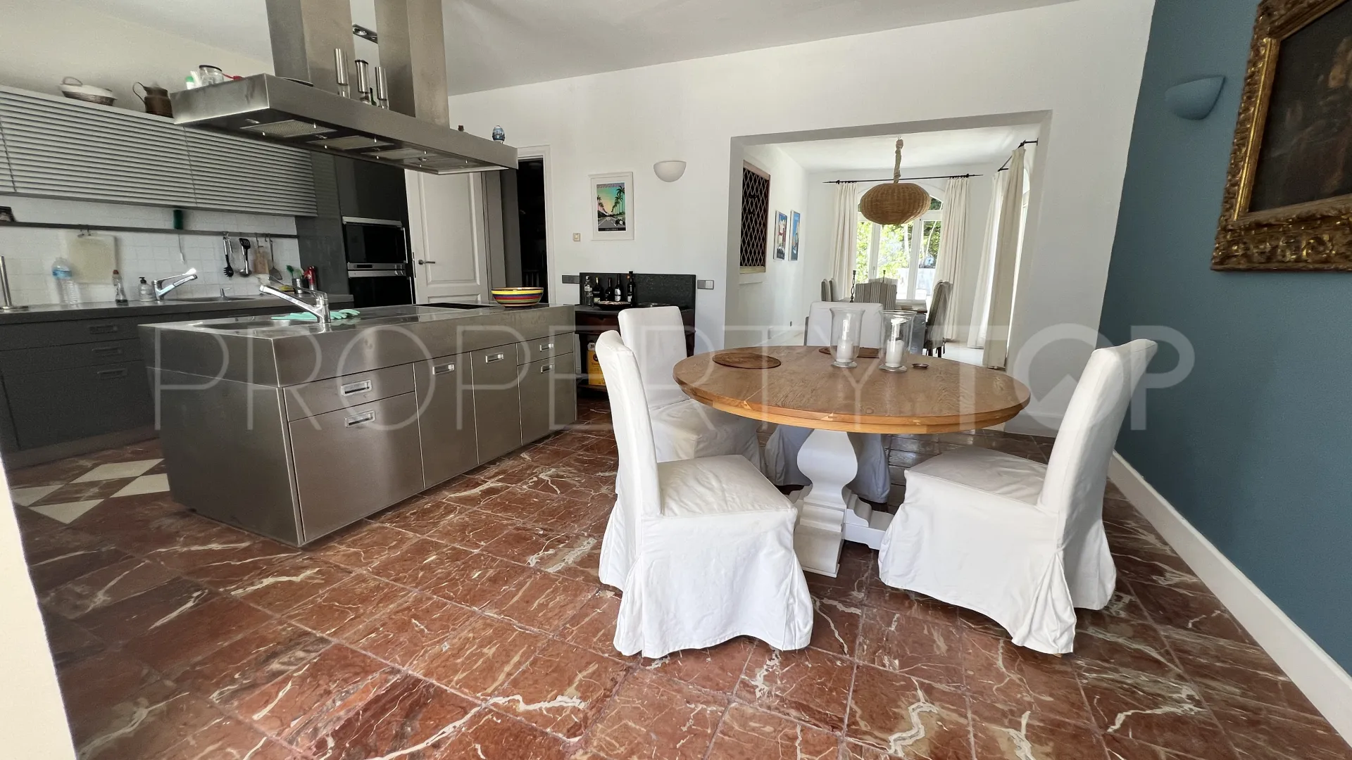 Villa en venta en Reyes y Reinas